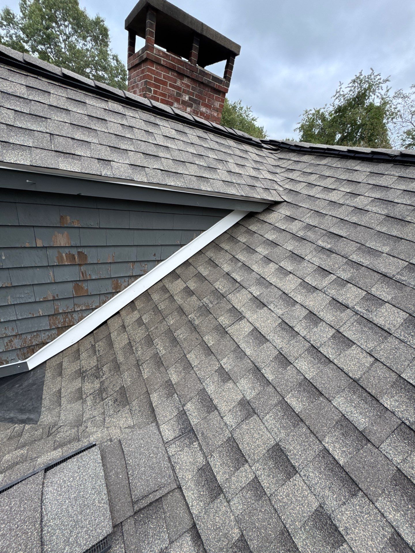 Roof Replacement & Dead Valley Repair in Kensington, NH | GAF Timberline Weathered Wood by Compass exteriors