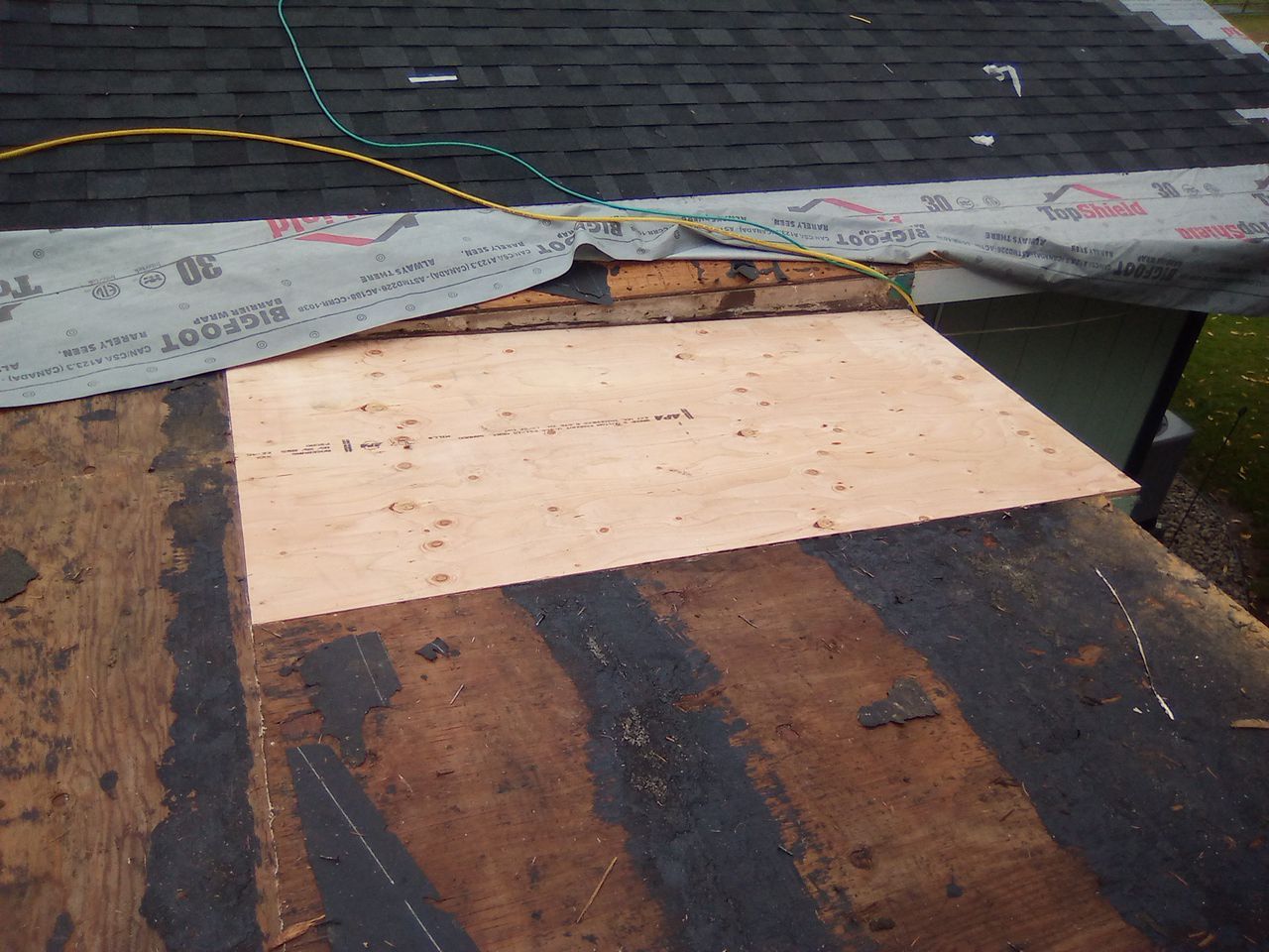 Residential Roofing Installation using IKO Dynasty (Color: Granite Black) by Orezona Building & Roofing Company, Inc.
