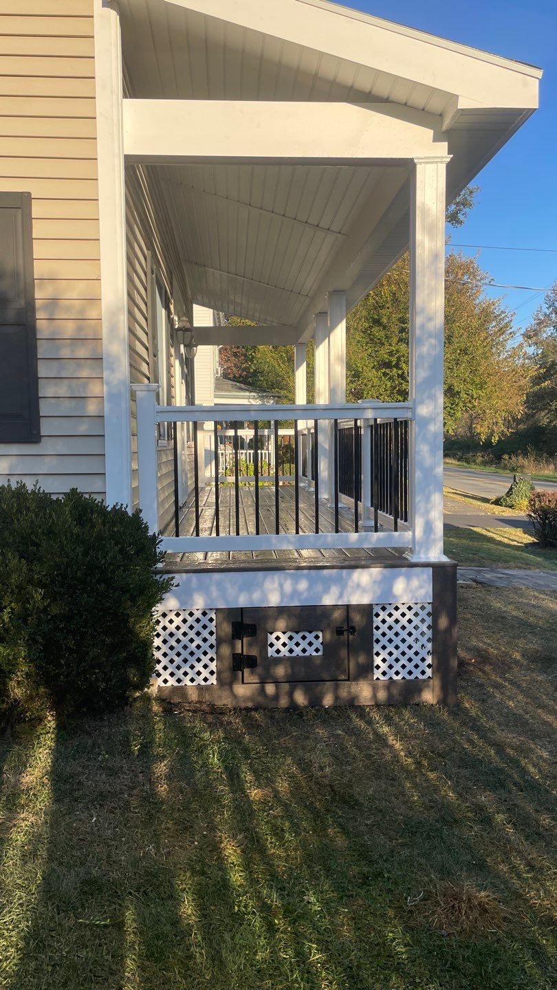 New Front Porch using Deckorators Venture - Color Sandbar by deck guardian