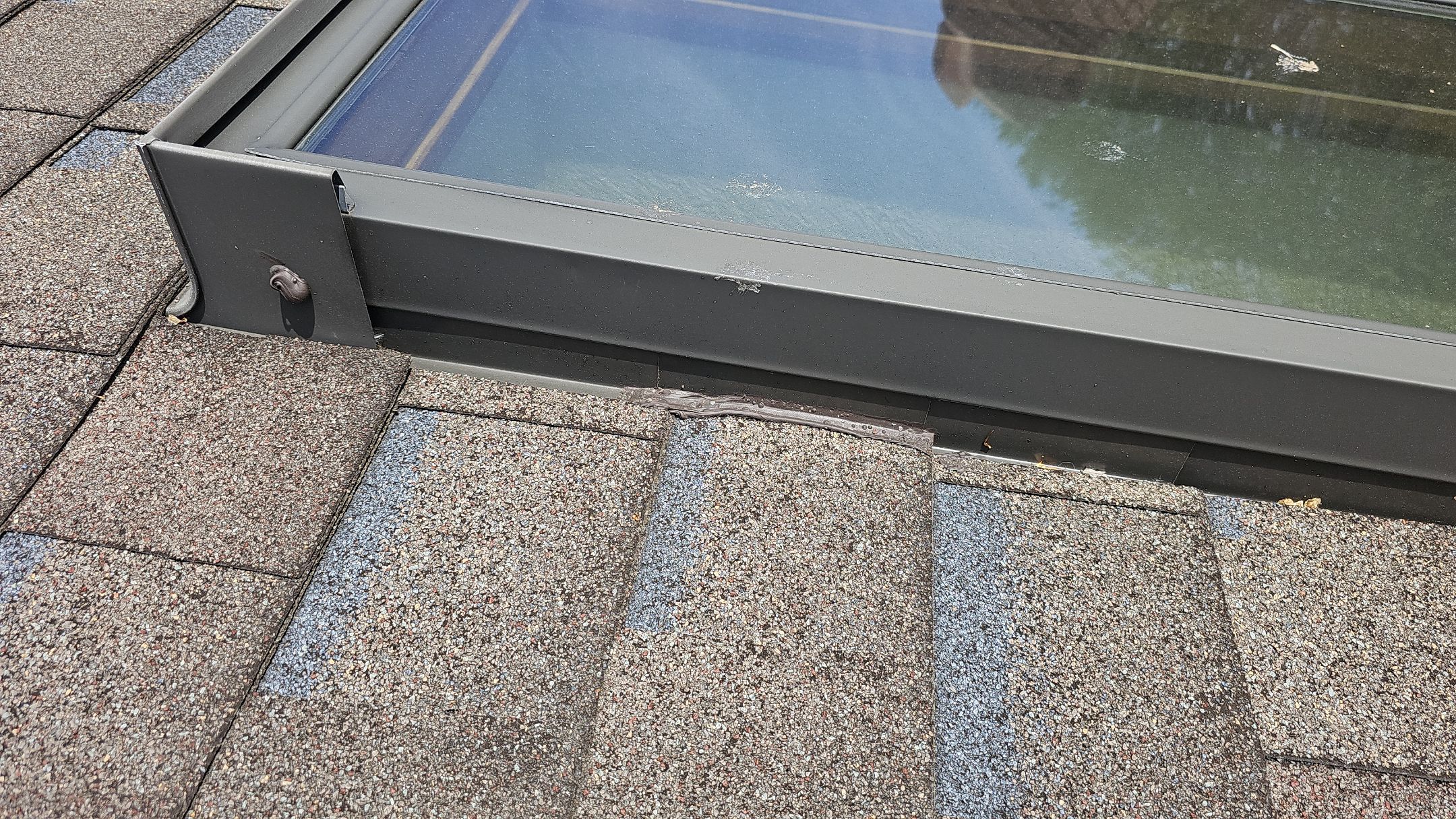 ATLAS PINNACLE COLOR: WEATHERED SHADOW by Eagle Eye Roofing