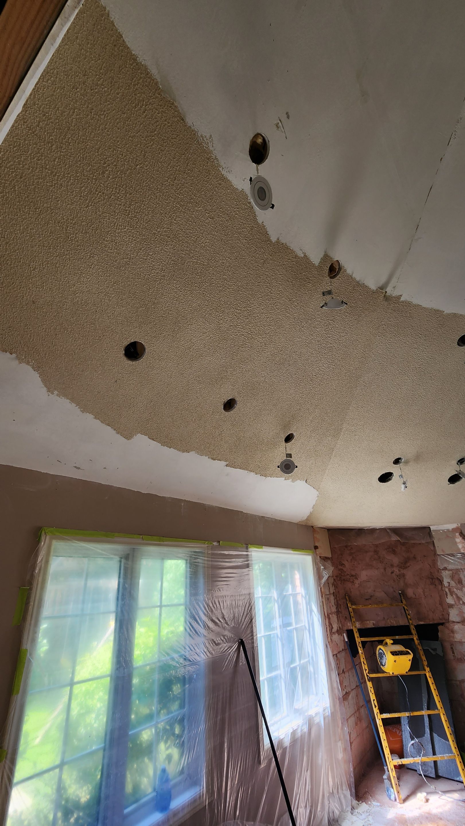 Project in Newmarket ( Full House, Stucco Ceilings) by GTA HOME PAINTING