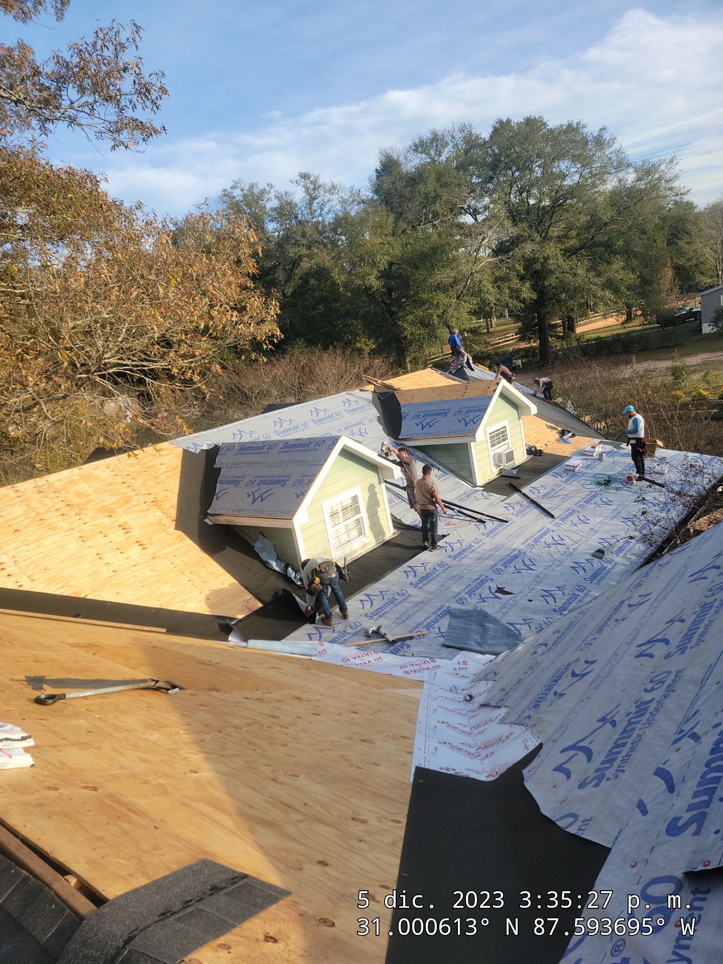 Jaye by IAM Roofing LLC