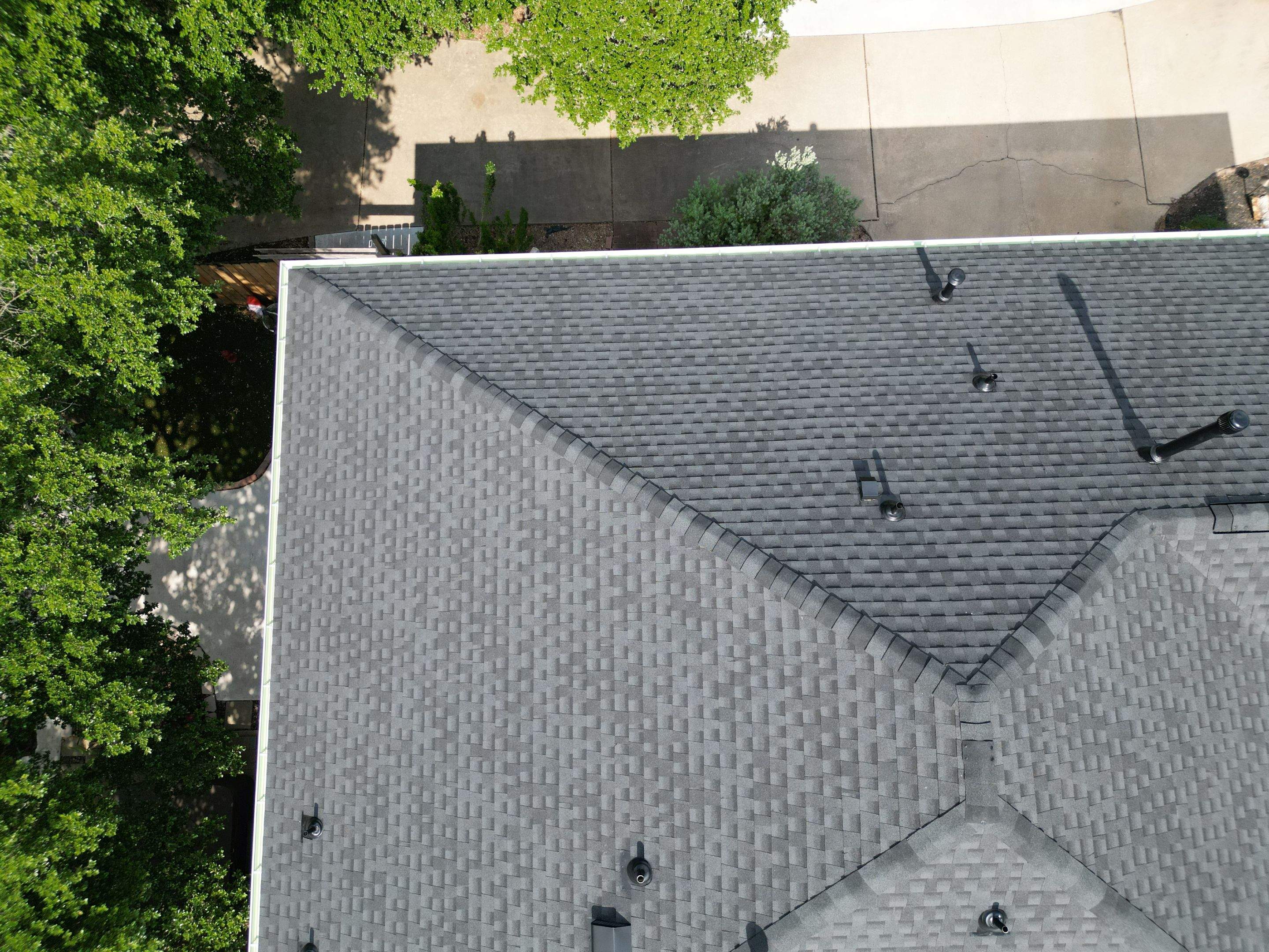 Charcoal - GAF Timberline HDZ by RoofsOnly.com