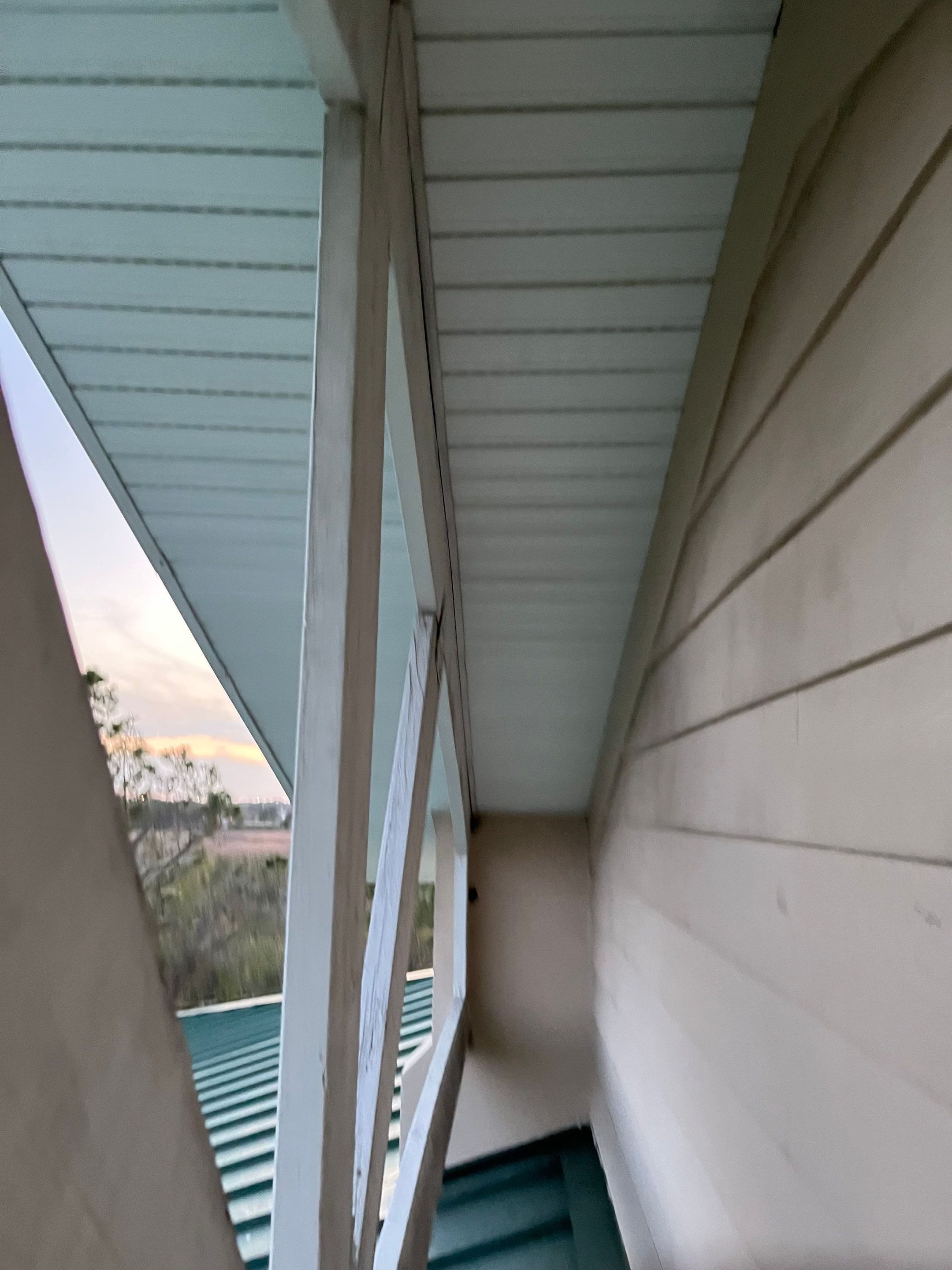 Soffit and Fascia Repair in Sarasota FL by Gutter Professors