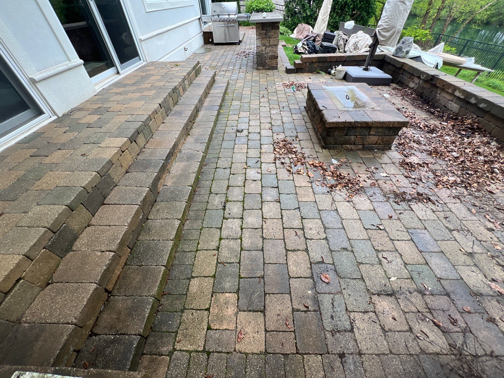 dryvit using Algaecide, soft wash soap by Northern Power Washing LLC.