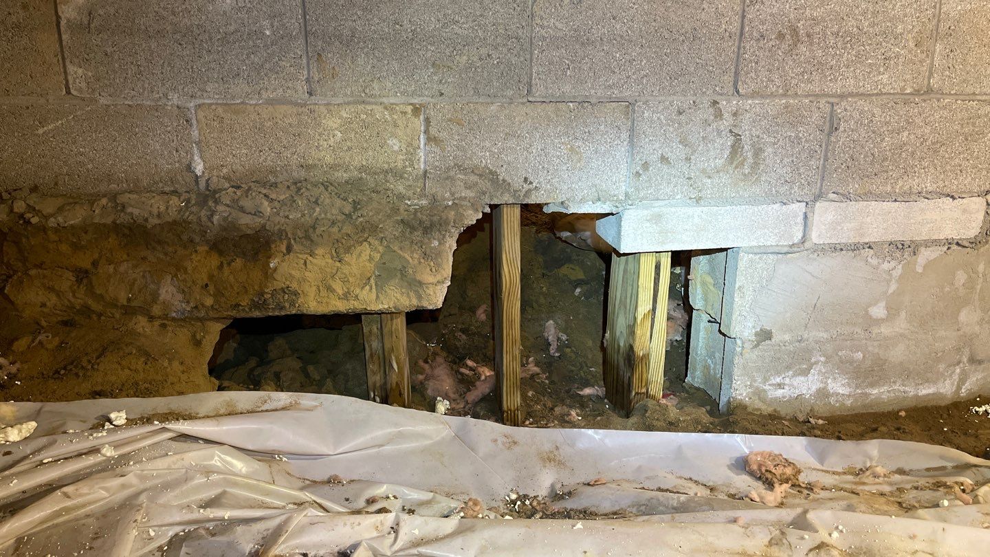 Crawl Space Work and Encapsulation by Toledo Basement Repair