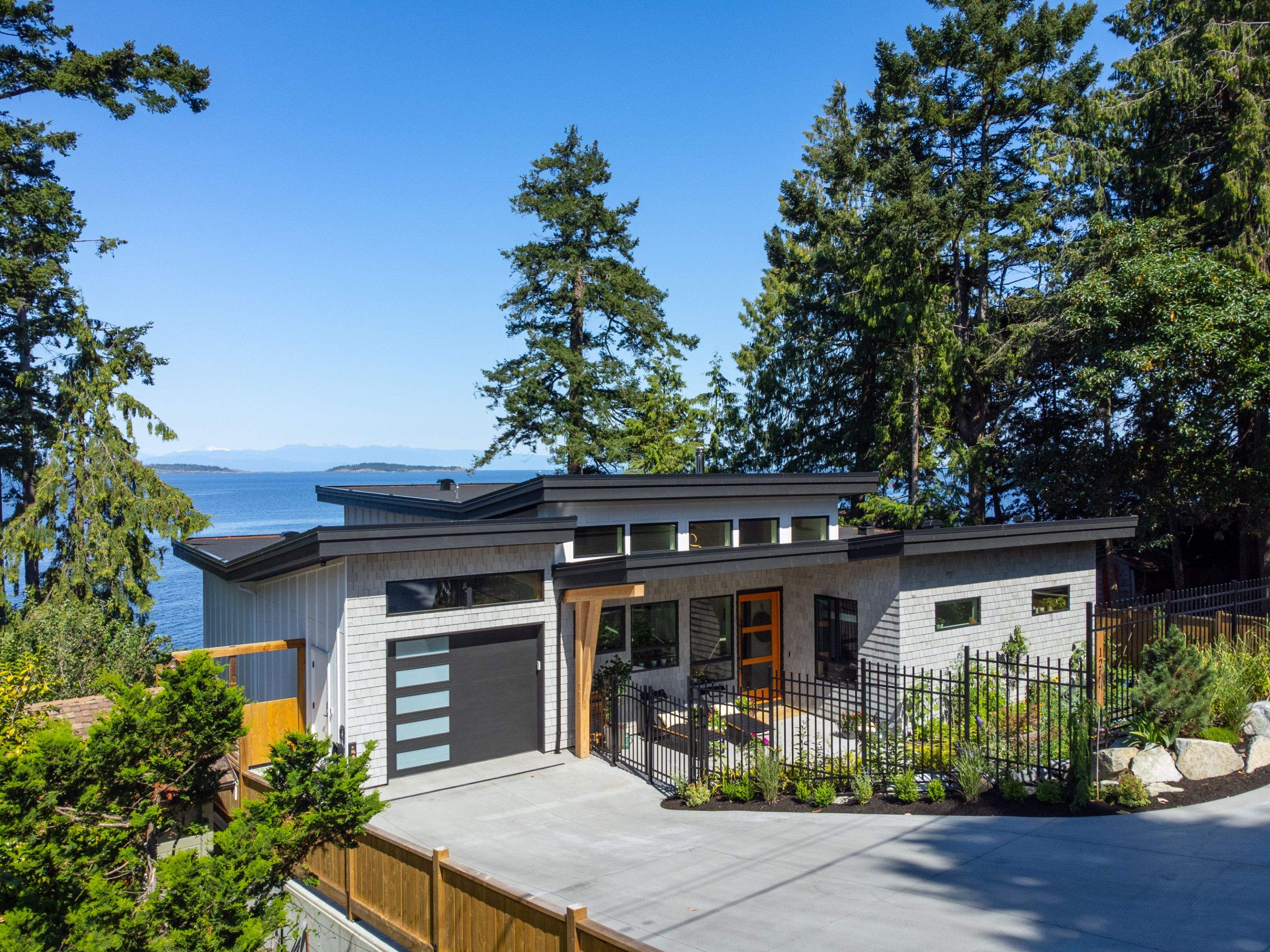 Marina Way Custom Home by Camelot Homes