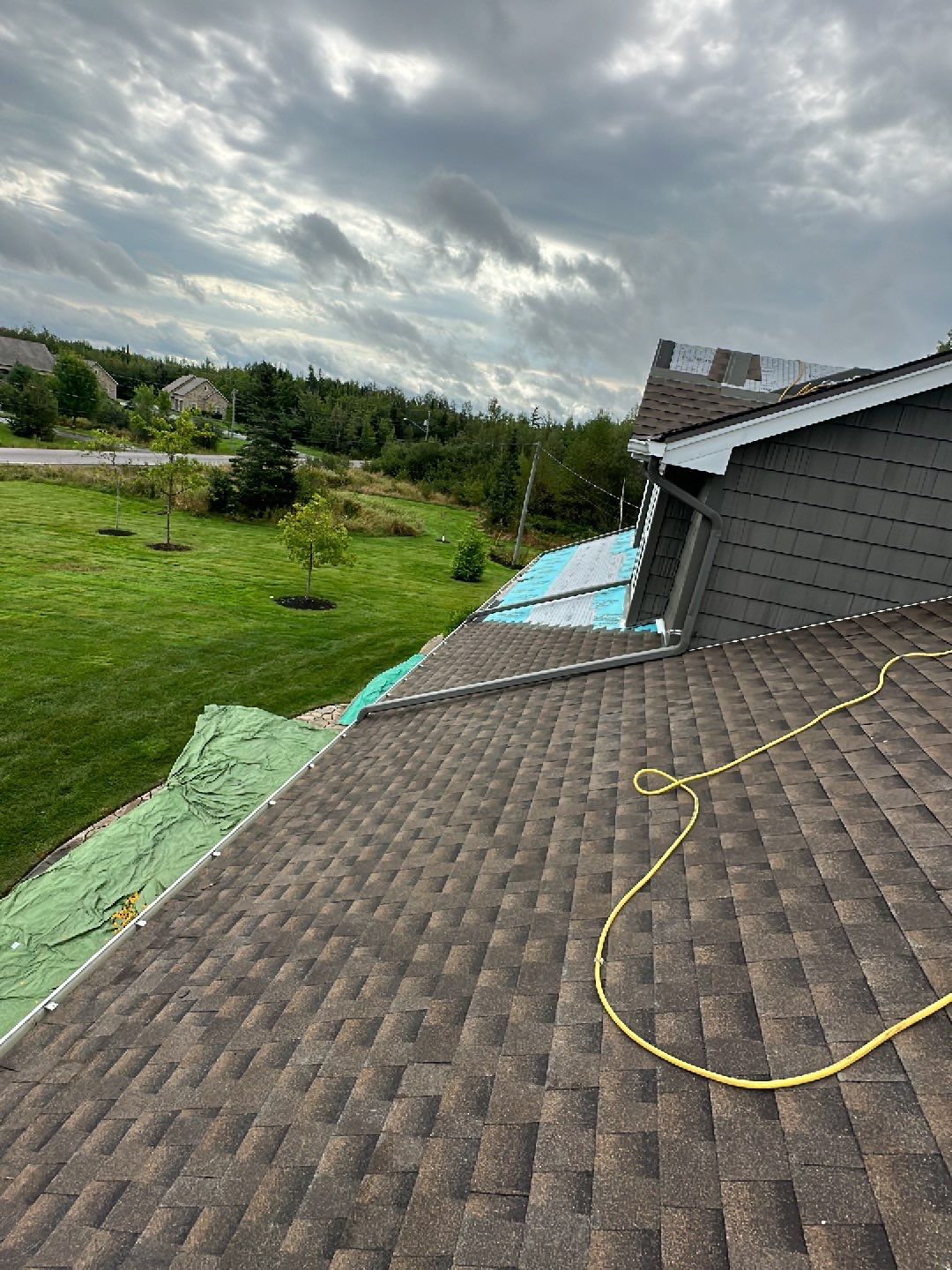 Residential Roofing Installation using Asphalt GAF HDZ by Artisan Roofing & Home Improvements Inc.