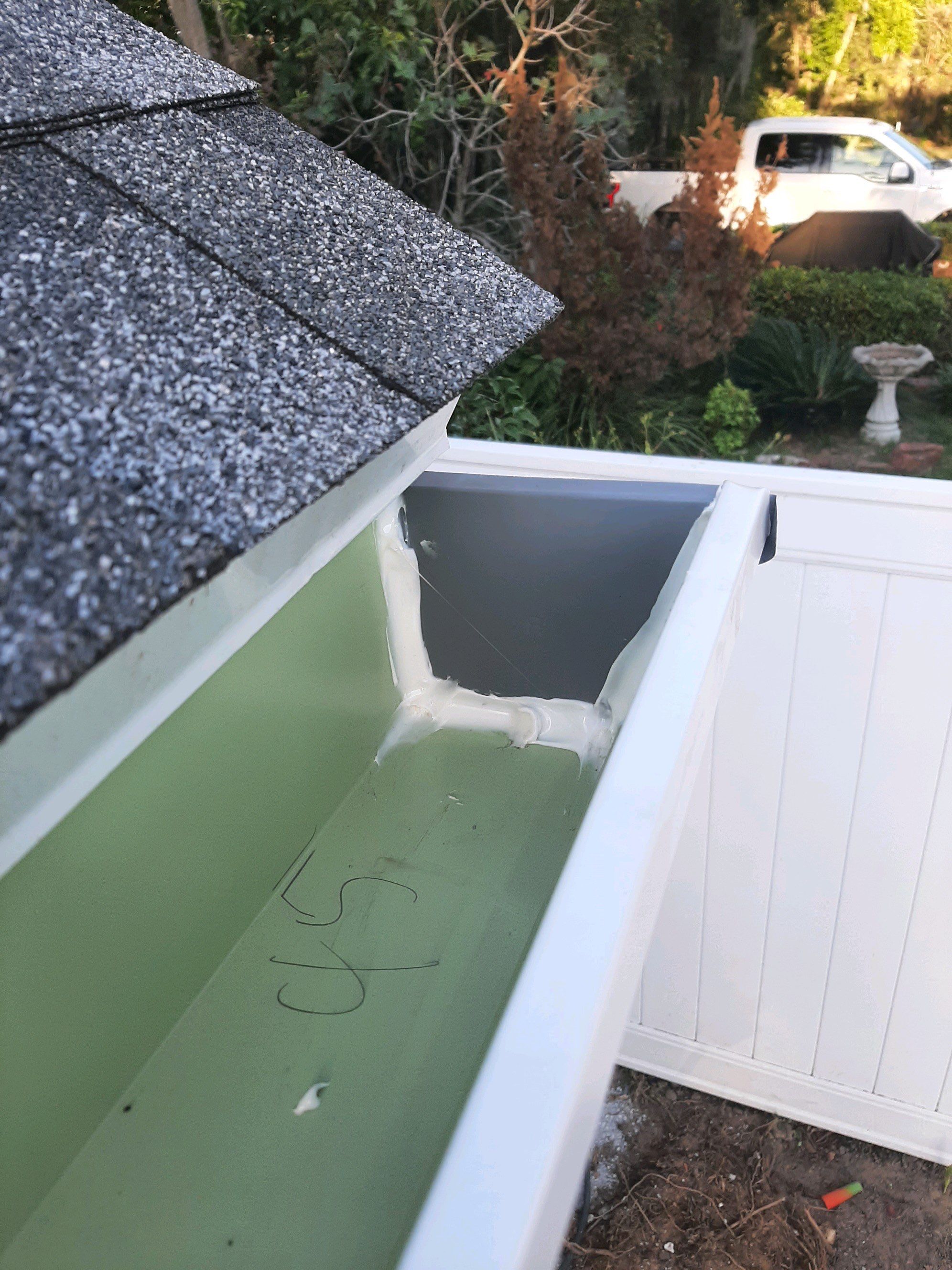 Gutter Installation using K-Style Seamless Gutters by Gutter Professors