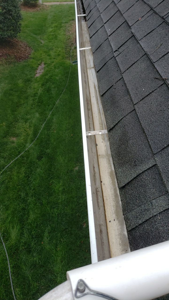 House Wash using cleaner by Power Wash Masters LLC