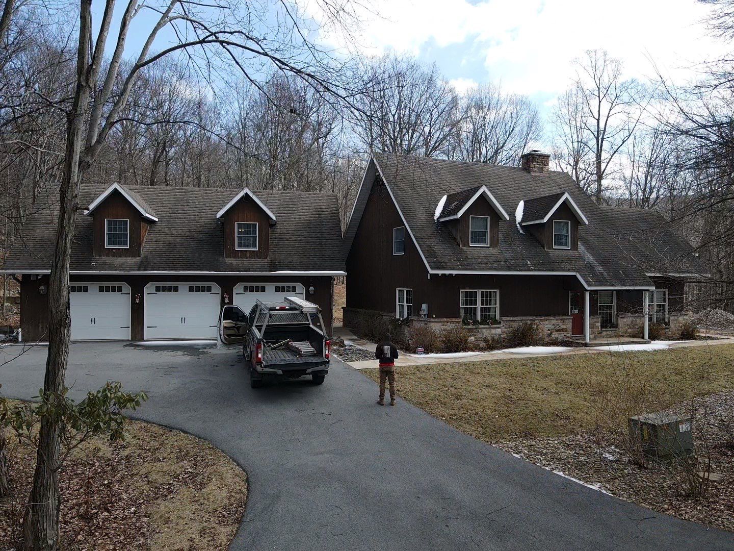 Roofing Installation using Gaf Hdz Architectural Shingle -Barkwood by Teflon Roofing