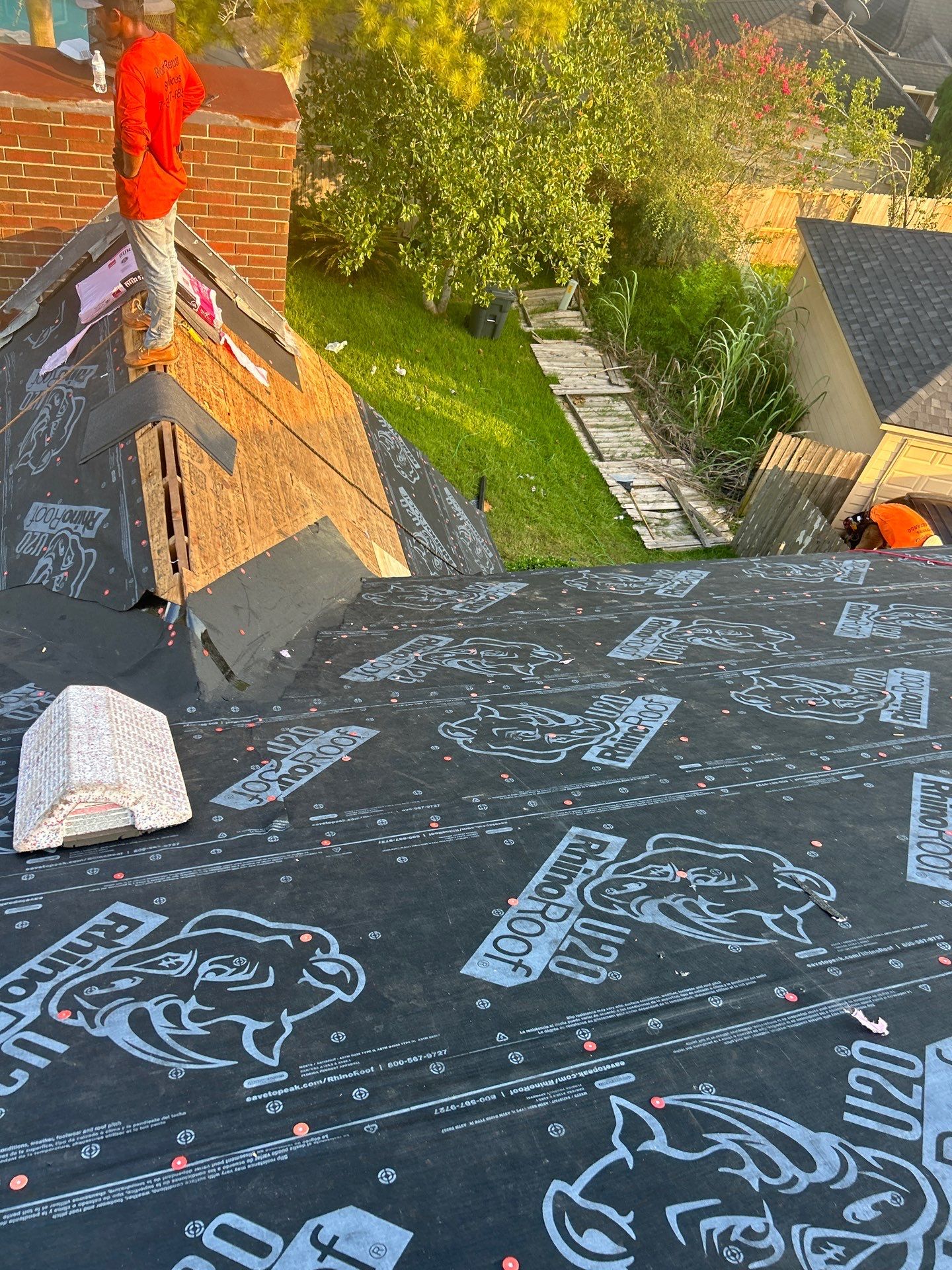 Residential Roofing Installation using Owen's Corning Duration (Lifetime) Shingles by Roof Repair Company