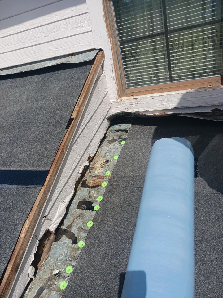 Grey is the new Black by Bayfront Roofing and Construction