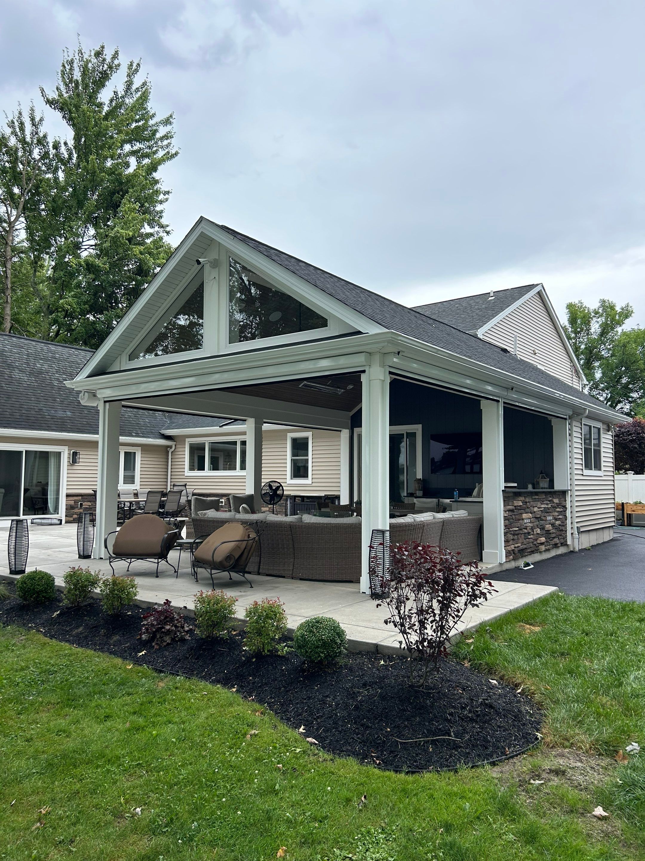 Patio Matre by Sharp General Contracting