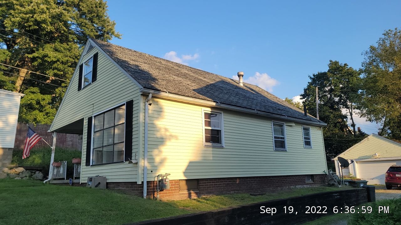 Atlas Pinnacle Color: Printine Scotchgard Black Shadow Drip Edge: Black by Eagle Eye Roofing