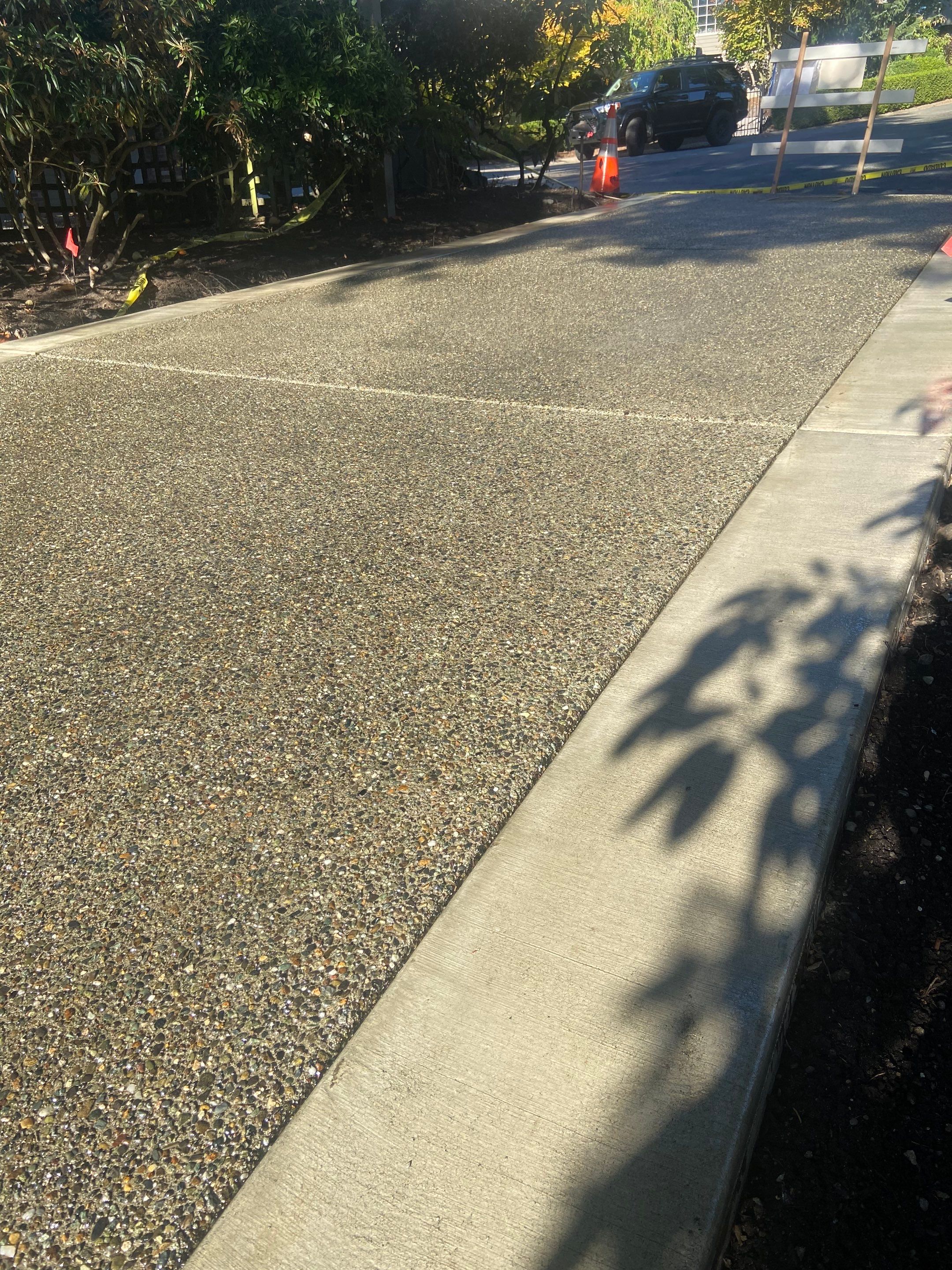 Eggers | Aggregate Finish Driveway, Concrete Project  by Jireh Asphalt & Concrete Inc 