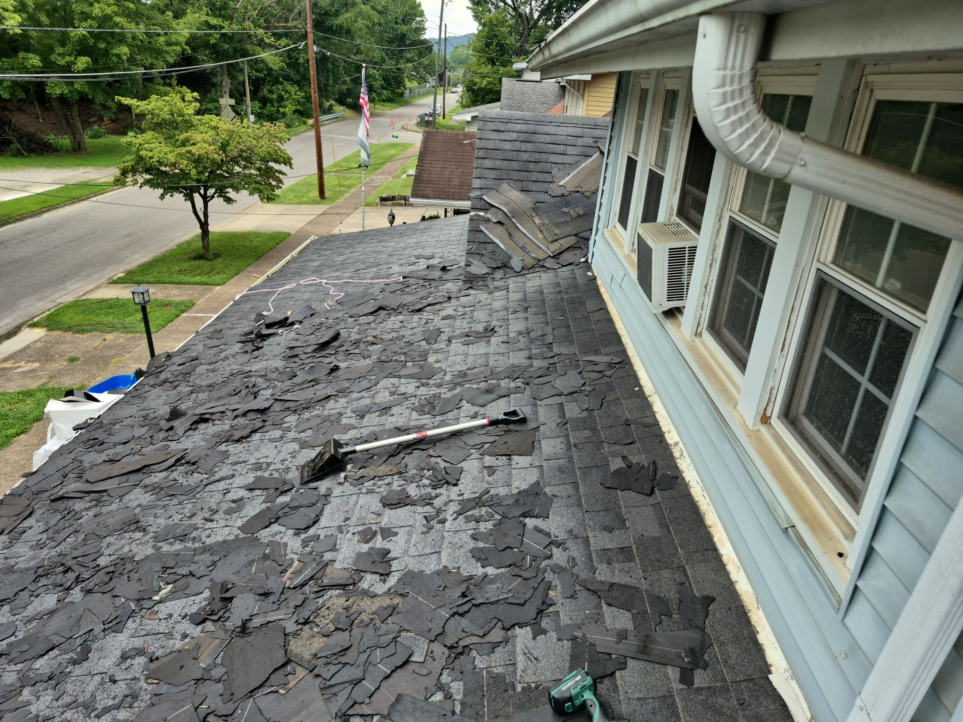 IKO Dynasty Granite Black Roof Replacement – Nitro WV by Mr. Roofer