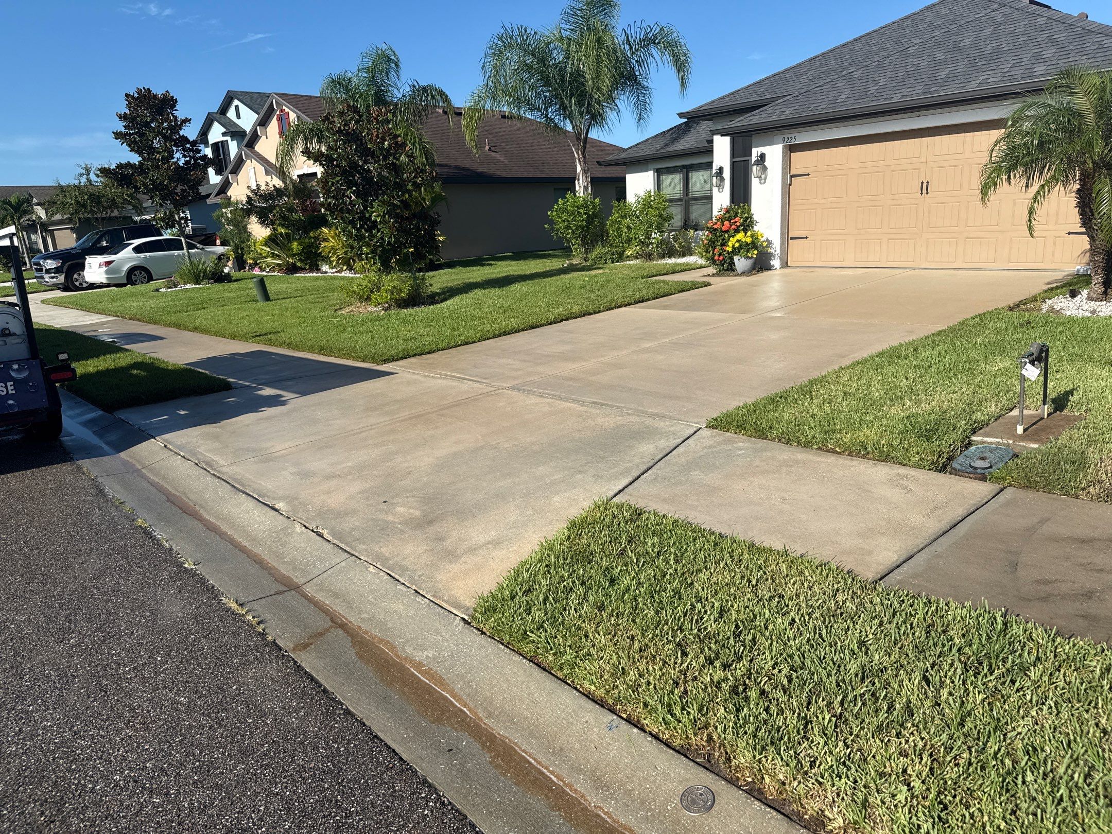 π‘ Safety and curb appeal go hand in hand! by Sunshine AquaWash