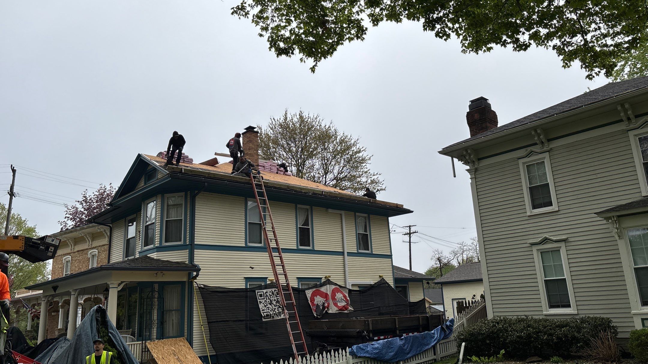 Roof Replacement using Owens Corning Summer Harvest by 180 Contractors