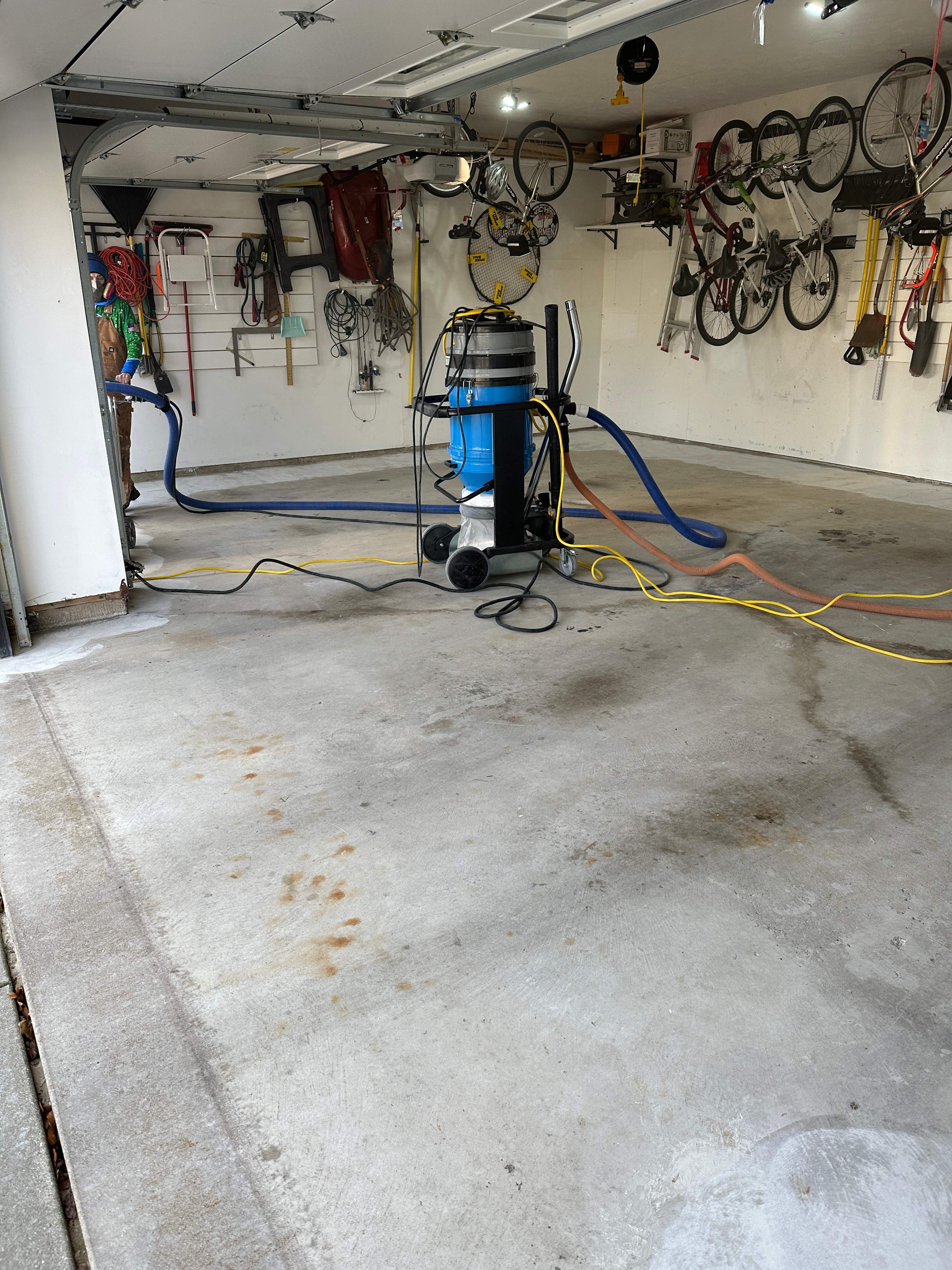 Gravel Garage Bloomington by Loud Bros