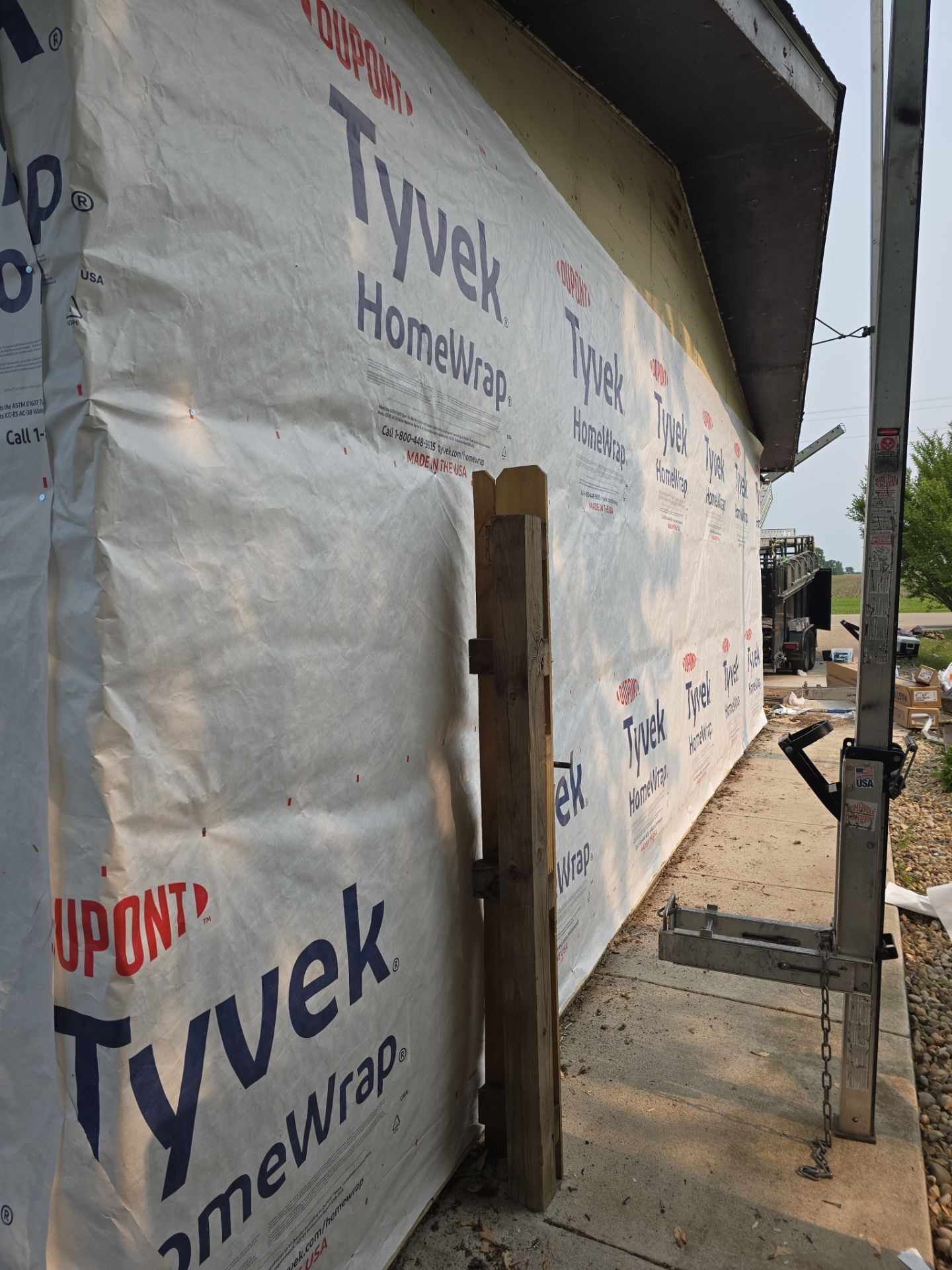 Vinyl Siding by NextWave Construction