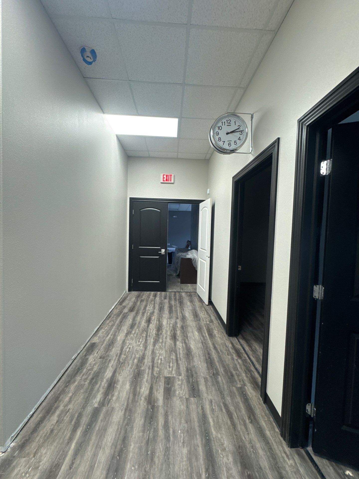 Classic Holdings – Elwell | Ankeny Commercial Interior Repaint in SW Agreeable Gray by Midwest Paint LLC