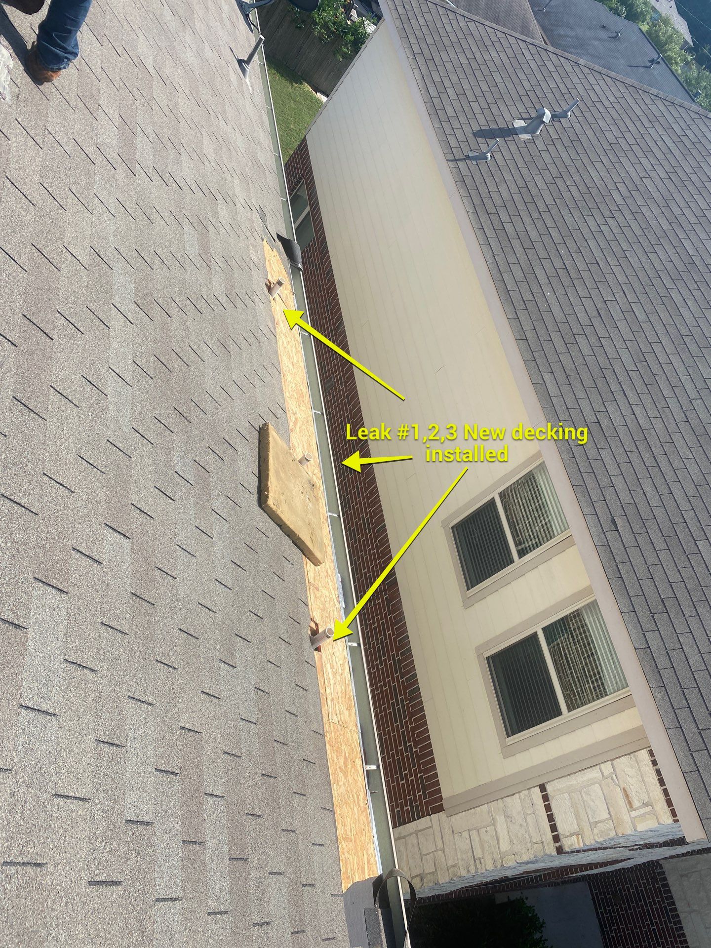 Hail Damage using Owen's Corning Duration (Lifetime) Shingles by Roof Repair Company