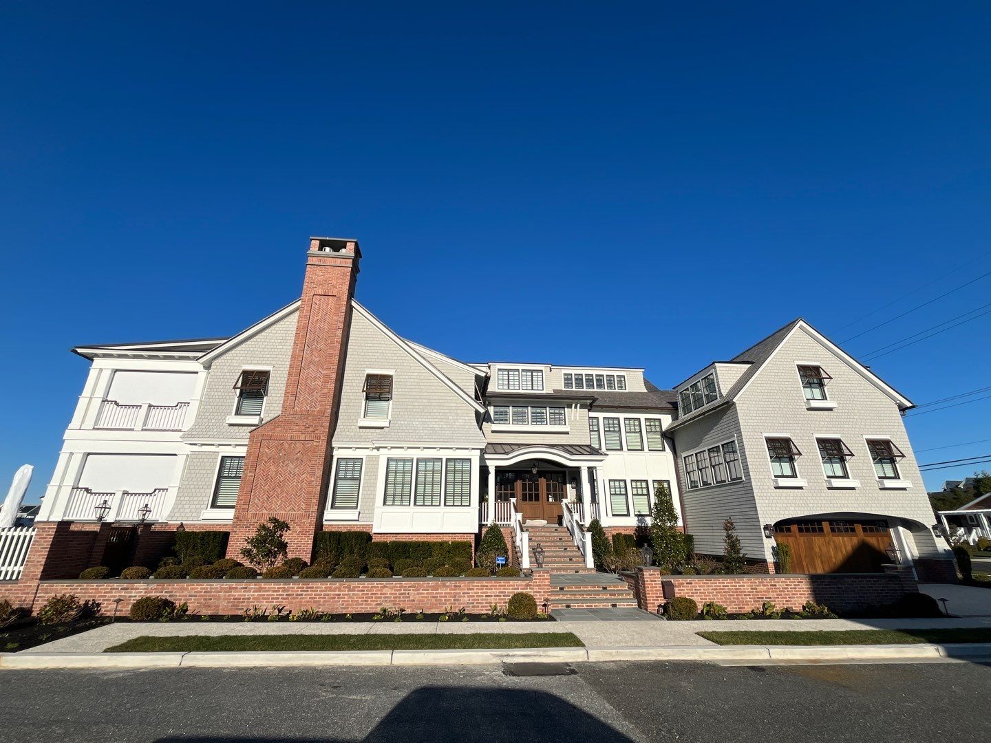 Luxury Home - Avalon, NJ by FreshCoat Works LLC