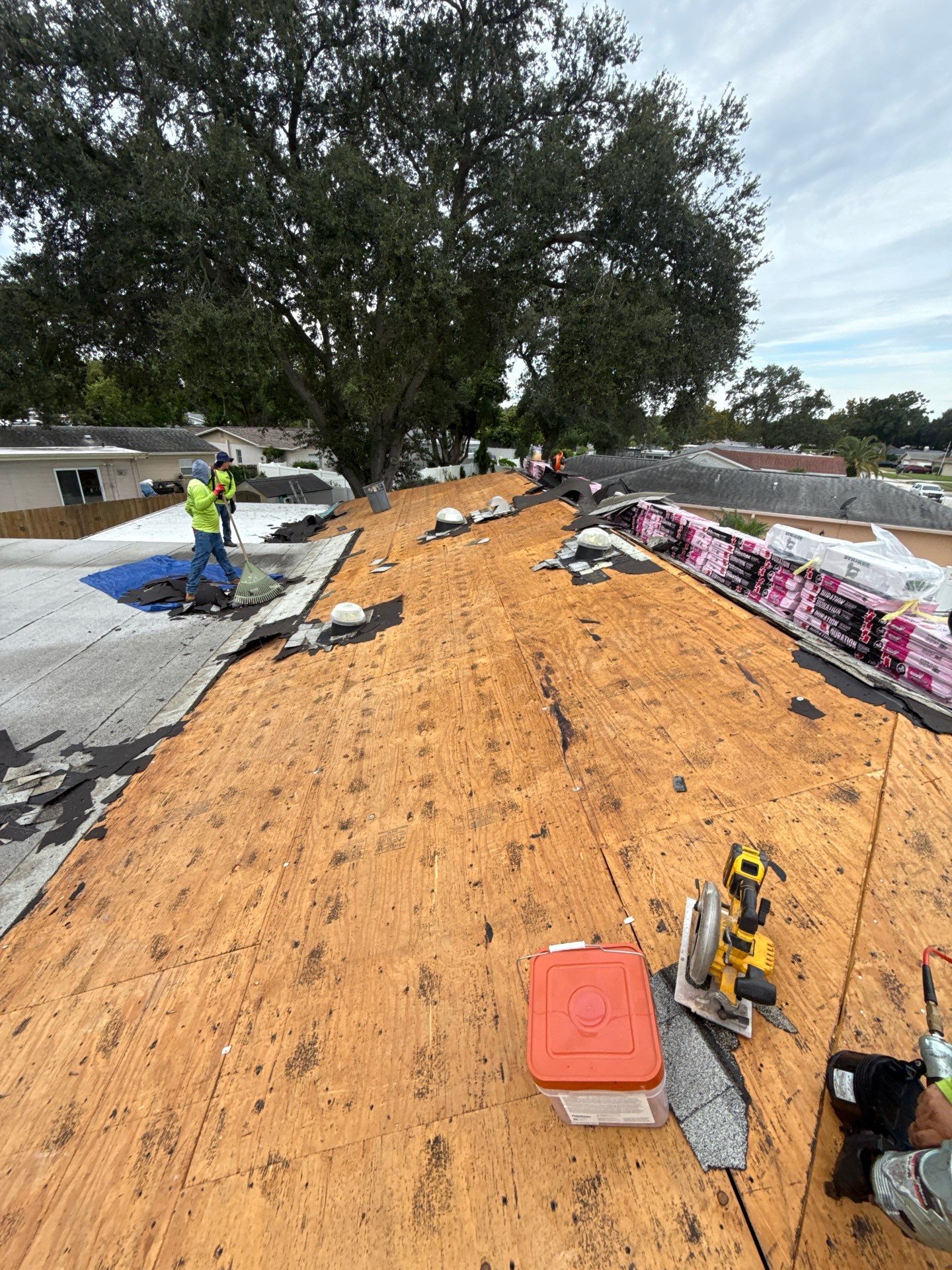 Project in Largo 33778 by Mitchell Roofing Company LLC 
