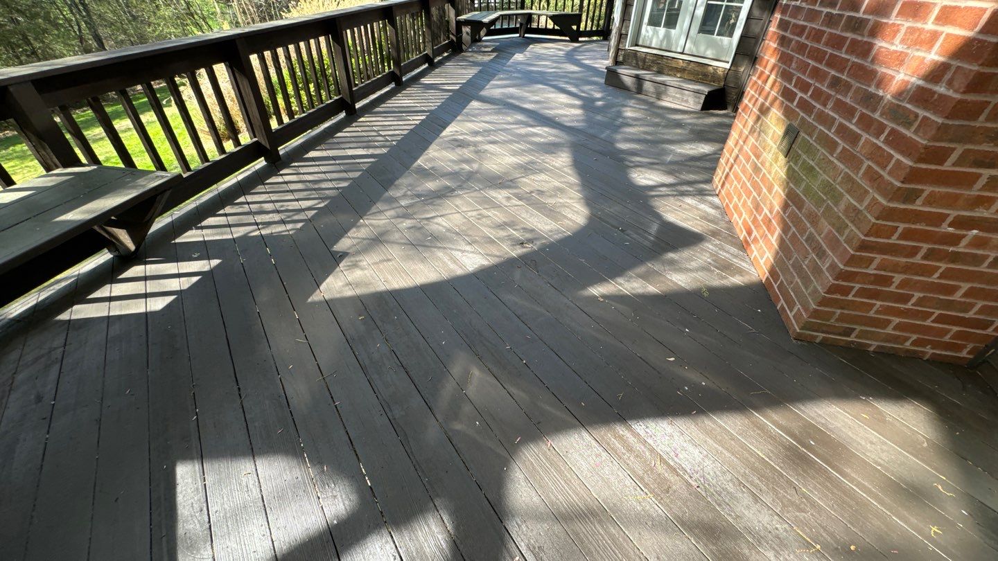 Clifton Multi-Trade Restoration: DaVinci Single Width Slate in Slate Black by RM Banning, Inc.