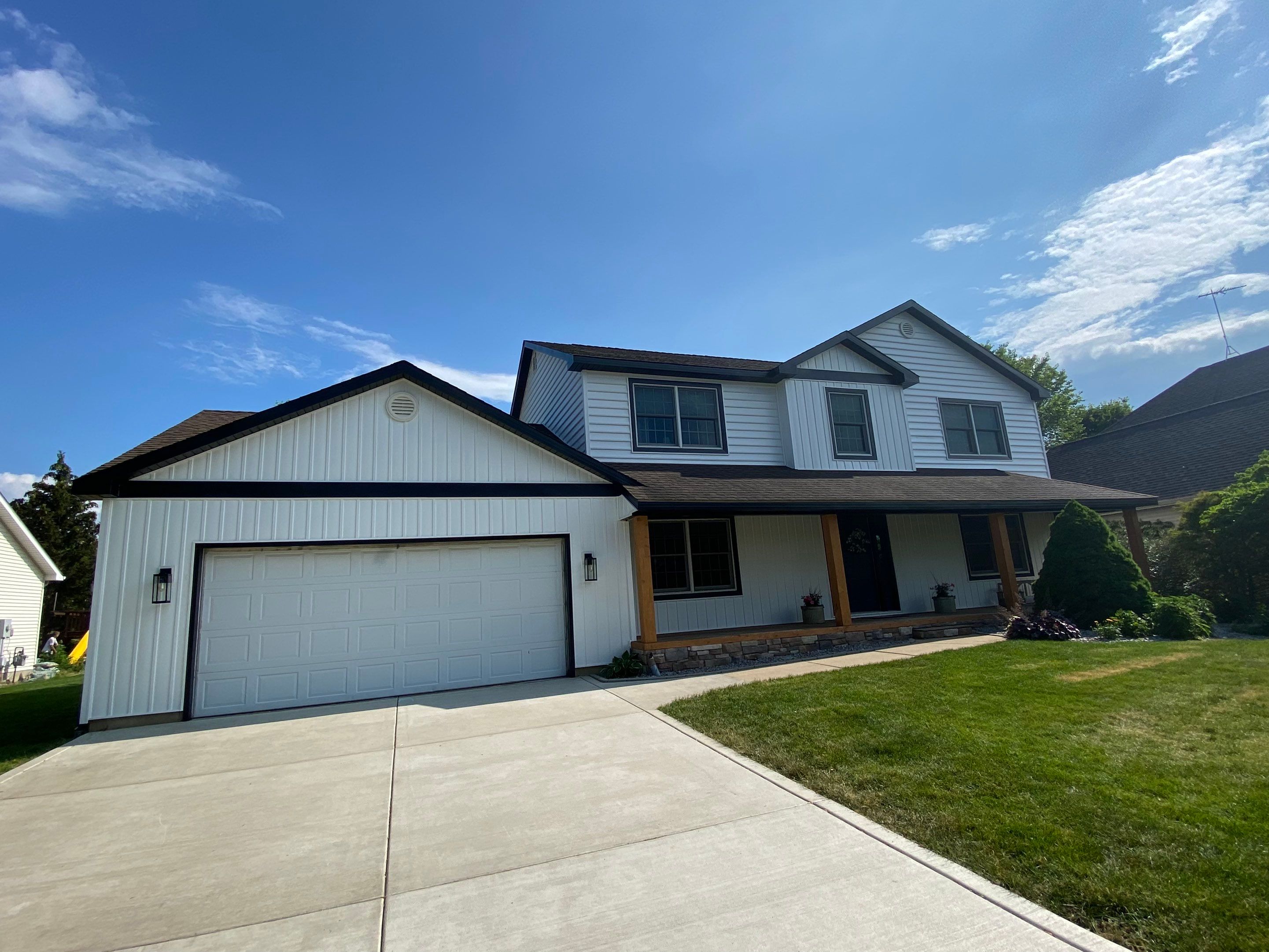 Siding installation by Kraz Construction