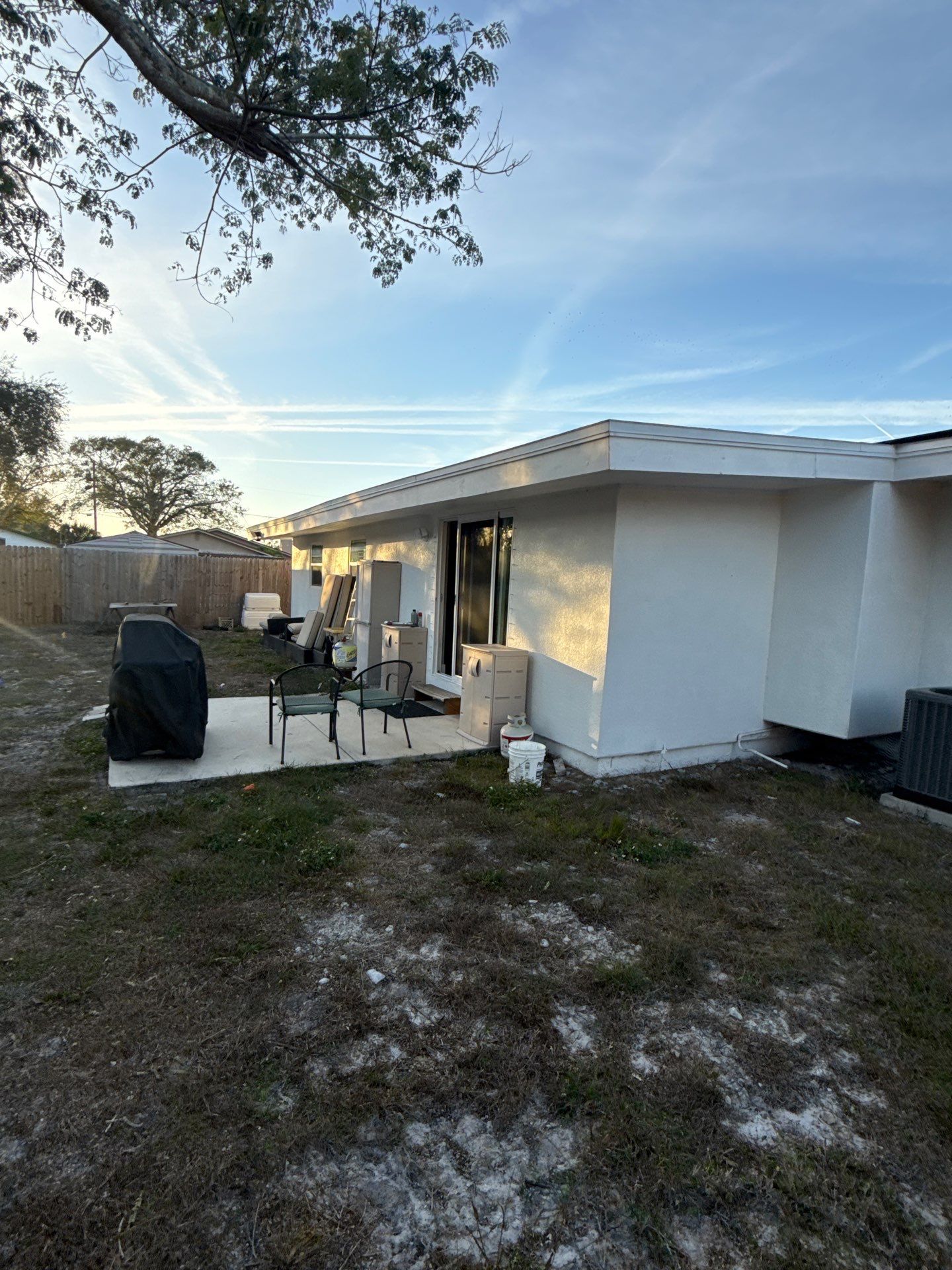 6 Inch Seamless Gutters using K-Style Gutters in Saint Petersburg FL by Gutter Professors