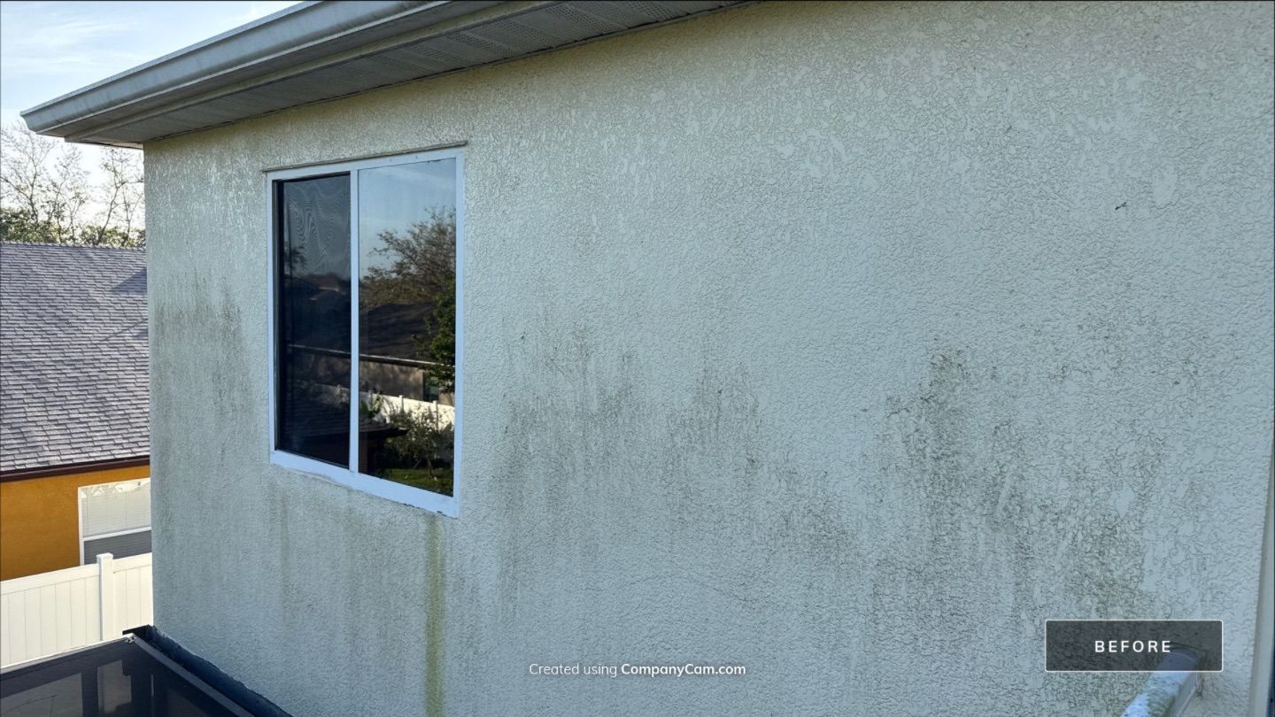 Barrington Ridge 2-Story House & Driveway Cleaning – Before & After Transformation! by Sunshine AquaWash