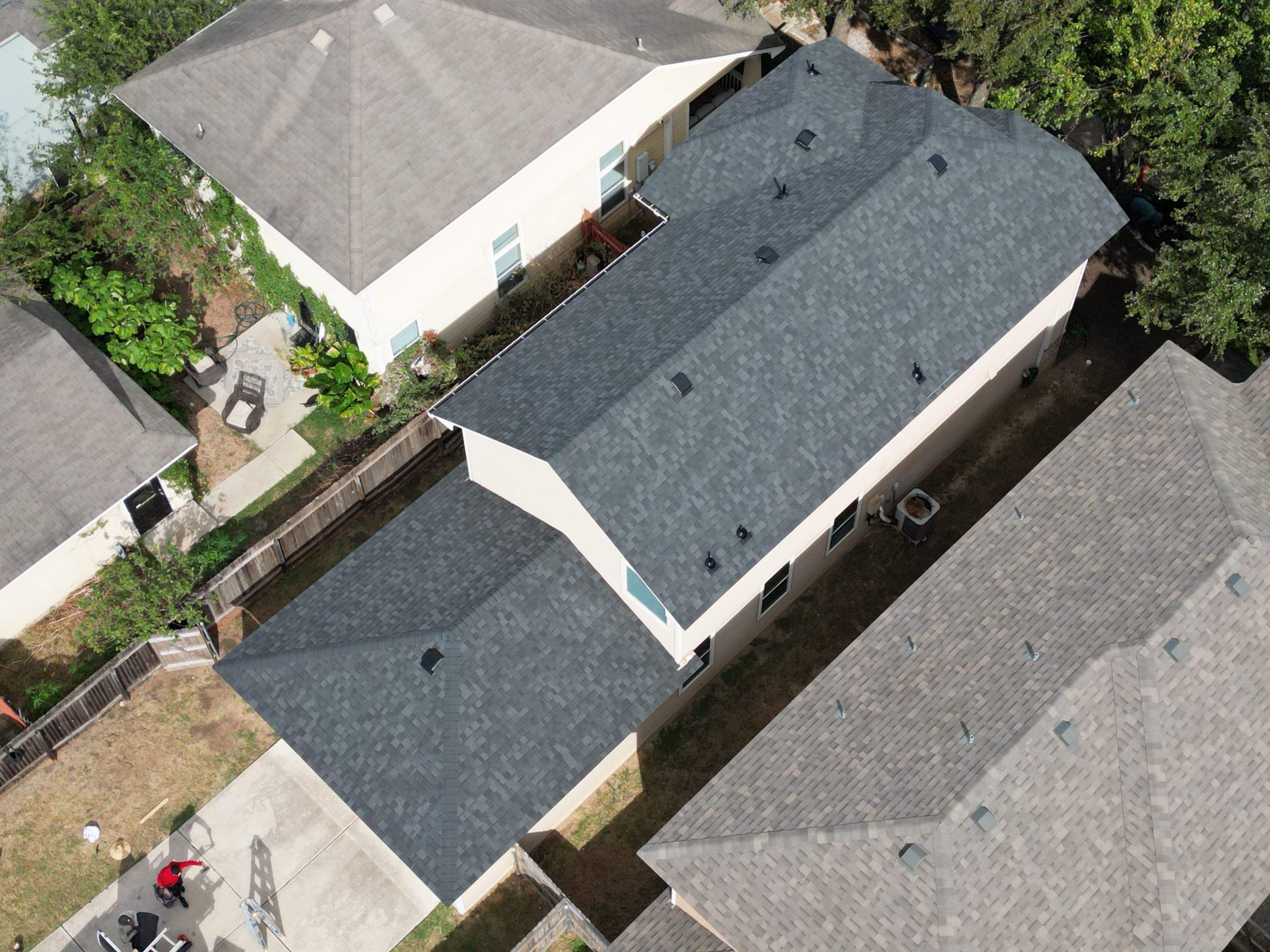 Onyx Black - TruDefinition Duration by RoofsOnly.com