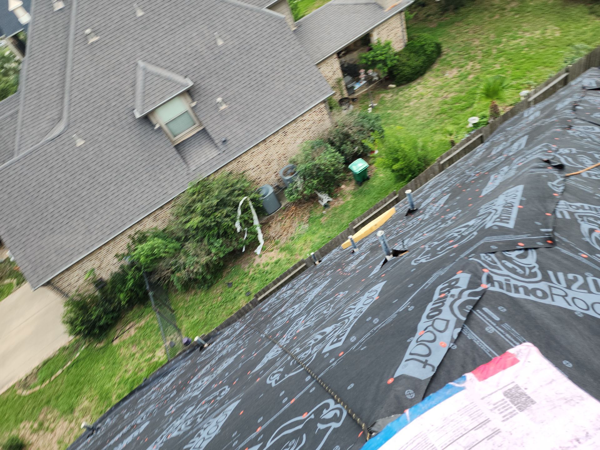 Residential Roofing Installation using Owen's Corning Duration (Lifetime) Shingles by Roof Repair Company