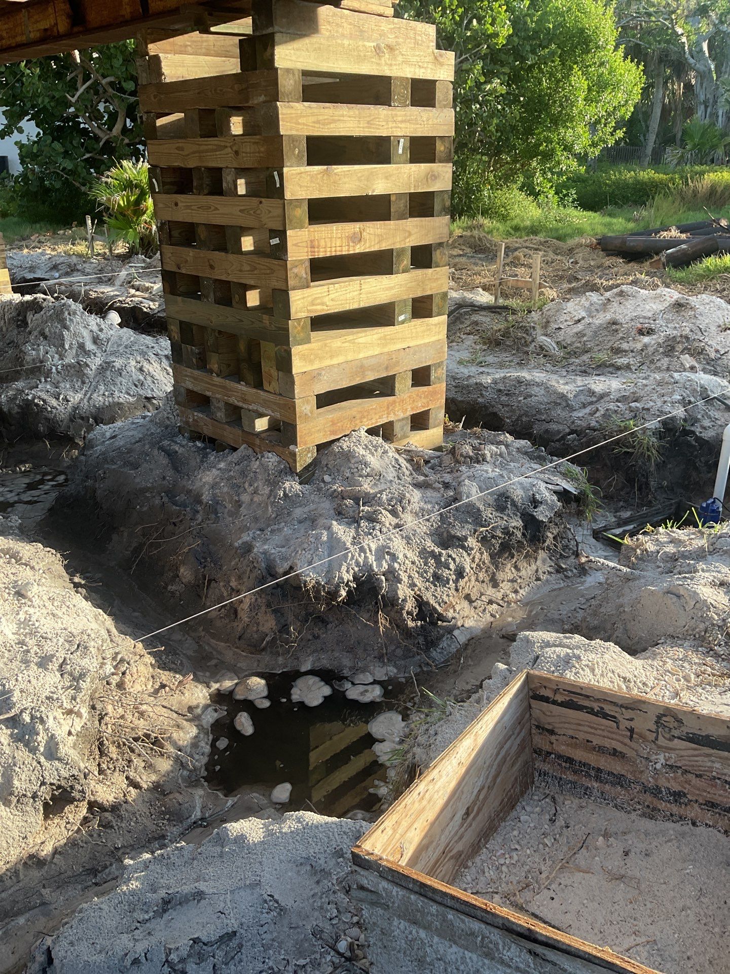 Raising a house on Sanibel Island by Southern Gulf Construction