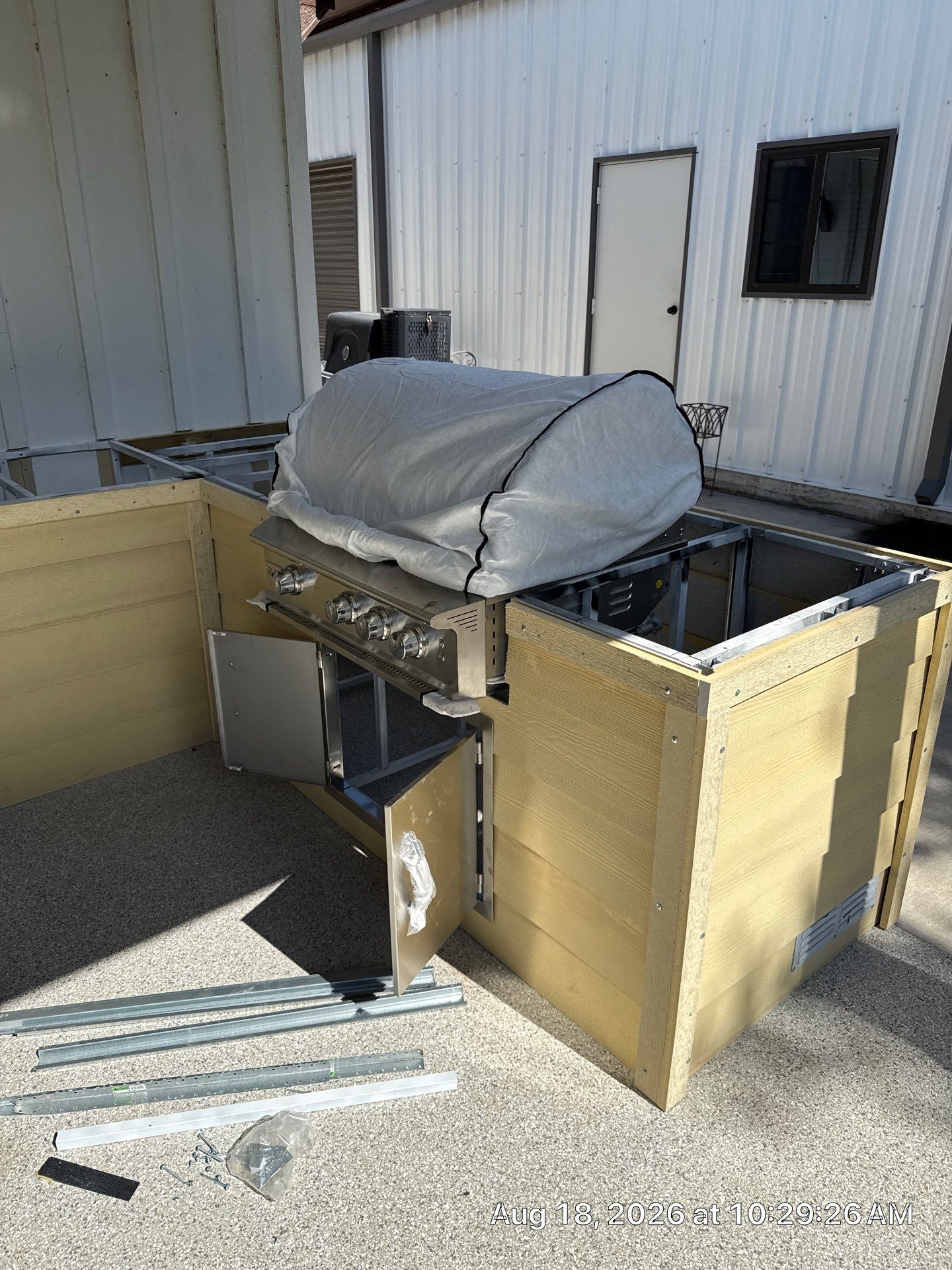 Custom Outdoor Kitchen and Grill Installation in Navasota by 4L Contracting LLC