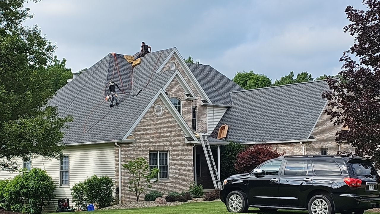 GAF Timberland Color: Pewter Gray by Eagle Eye Roofing