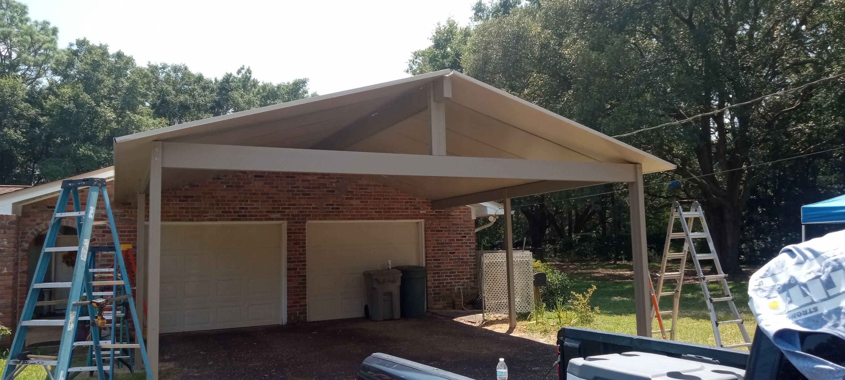 Carport using Colorbeam by Titan Sunrooms