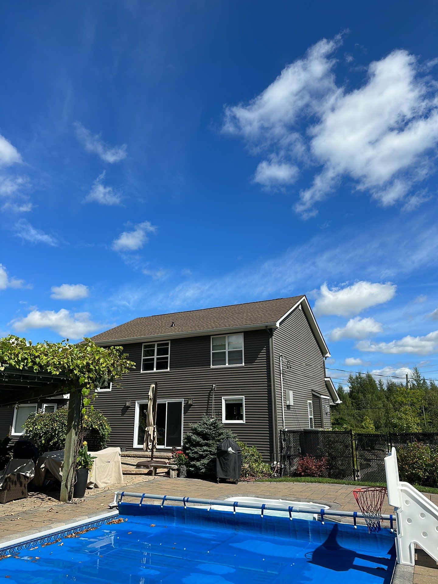 Residential Roofing Installation using Asphalt GAF HDZ by Artisan Roofing & Home Improvements Inc.