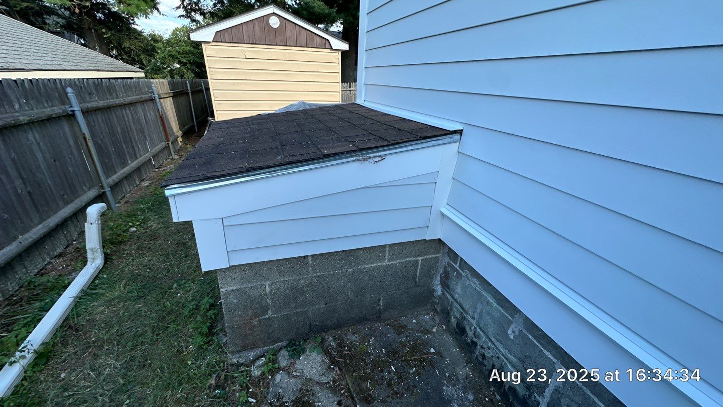 James Hardie Siding & ProVia Windows with Masonite Door – Haverhill, MA by Mighty Dog Roofing of Greater Middlesex County