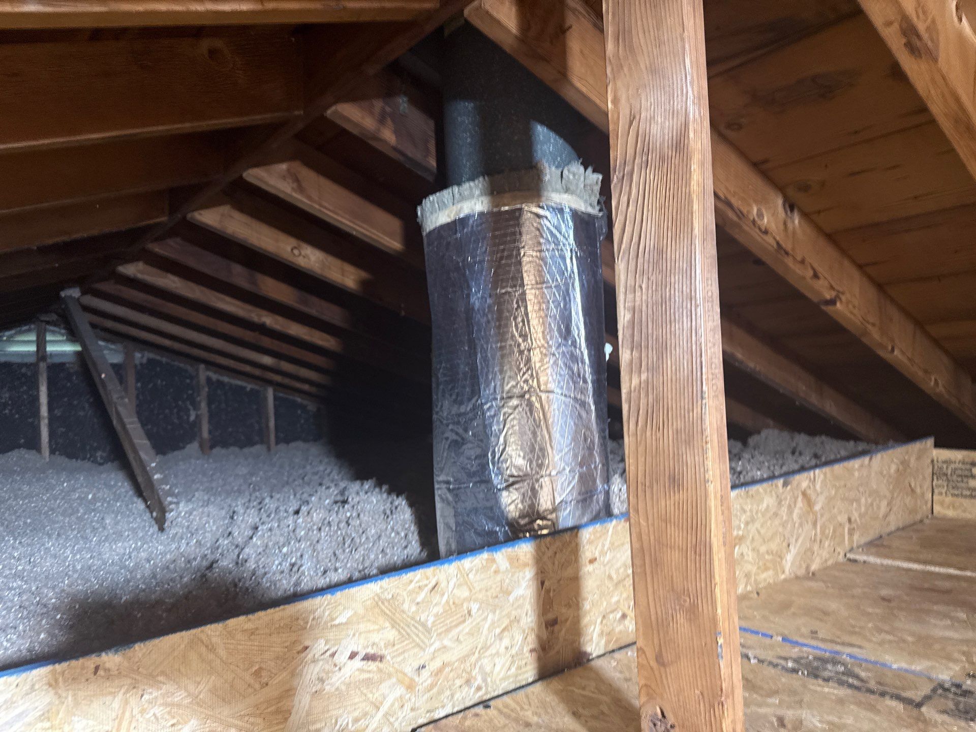 Hookstown, PA – Stopping Energy Loss at the Soffits by Home Environment Solutions