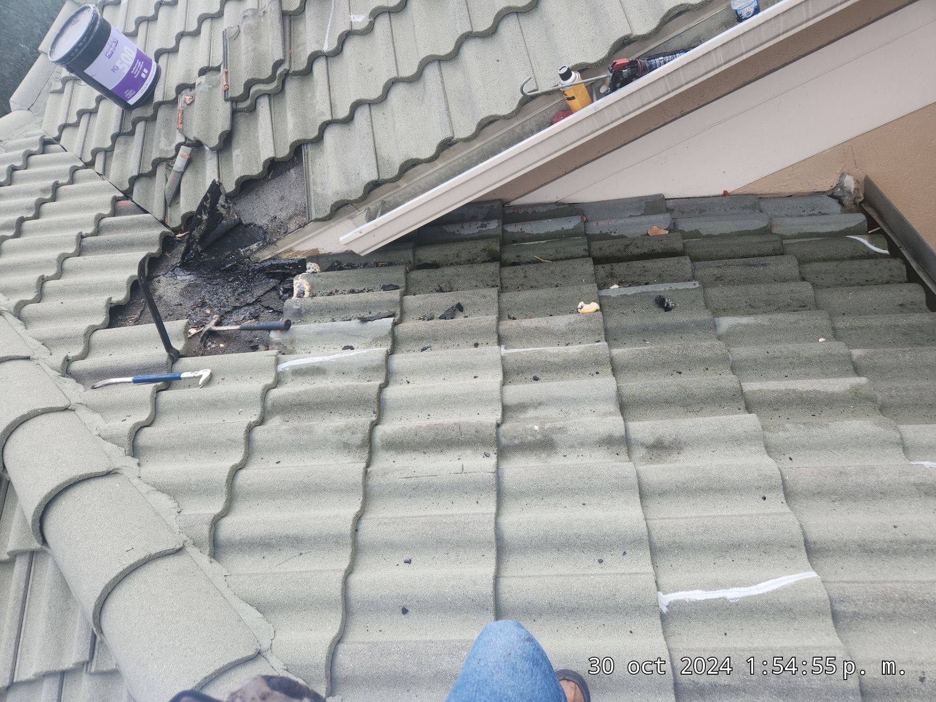 Concrete Tile Roof Repair in Wellington – Expert Restoration & Leak Repair by Aastro Roofing