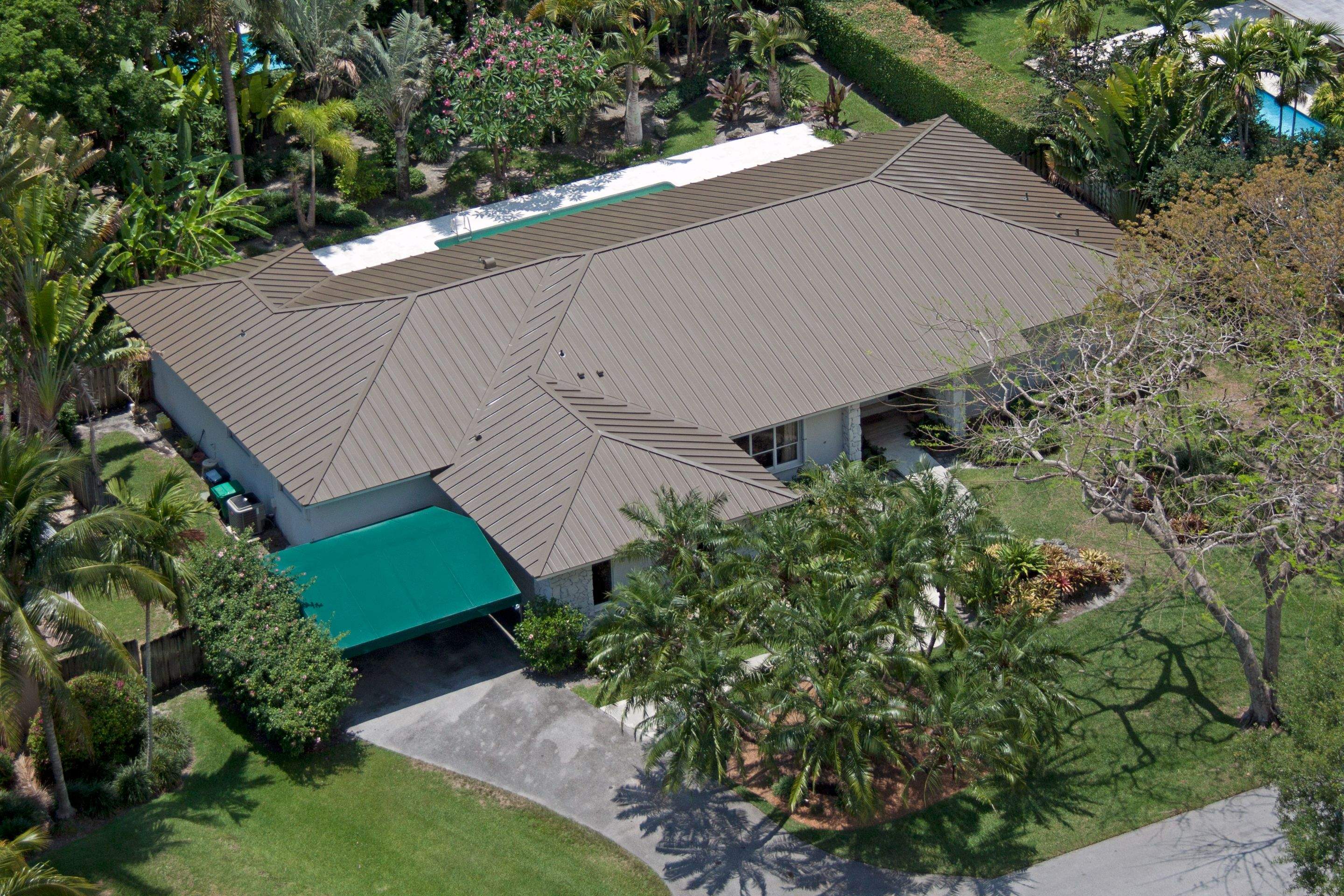 Metal Roof - Galvalume - Medium Bronze by Istueta Roofing