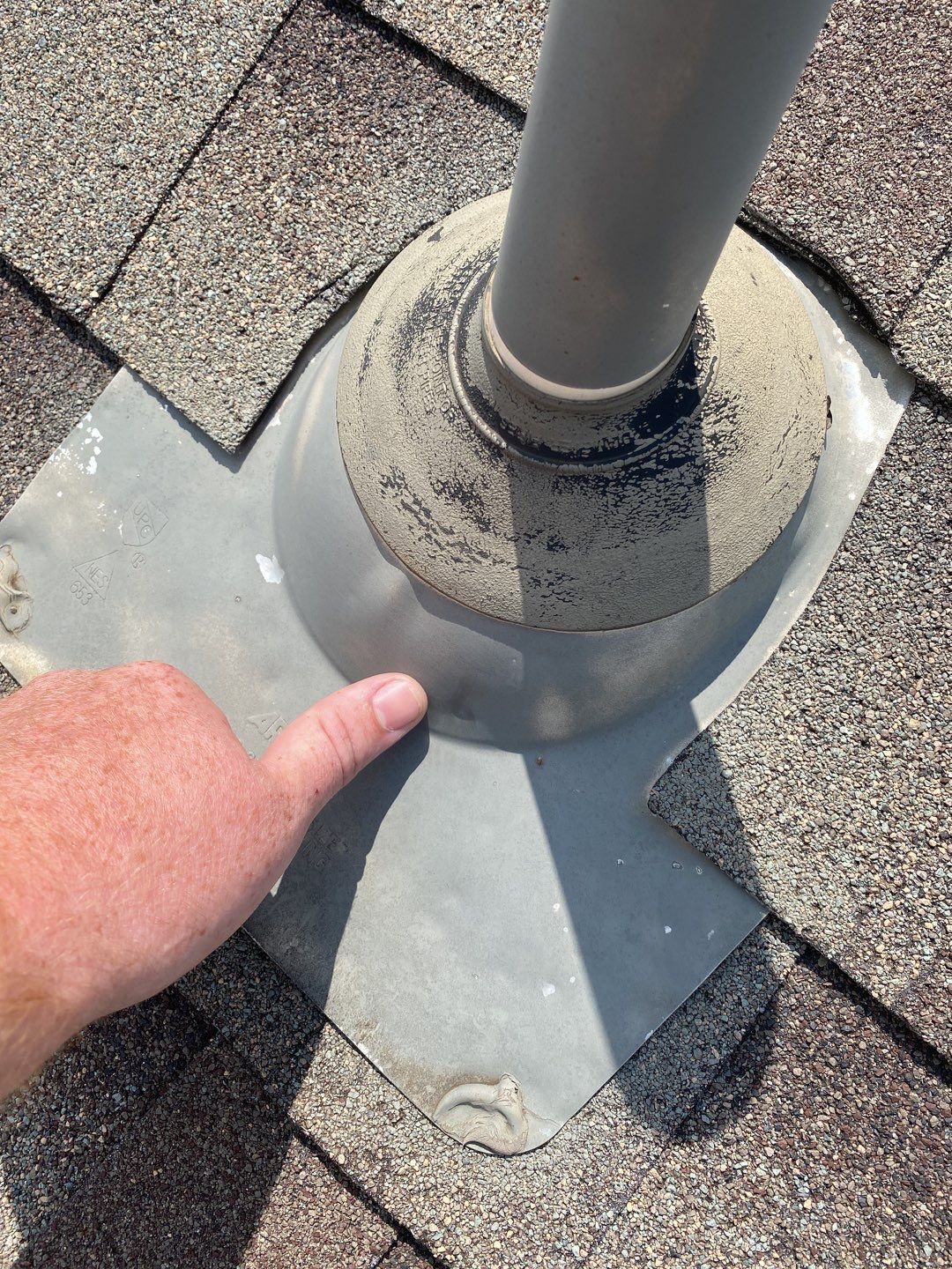 GAF - Weatherwood by Frontline Roofing and Construction