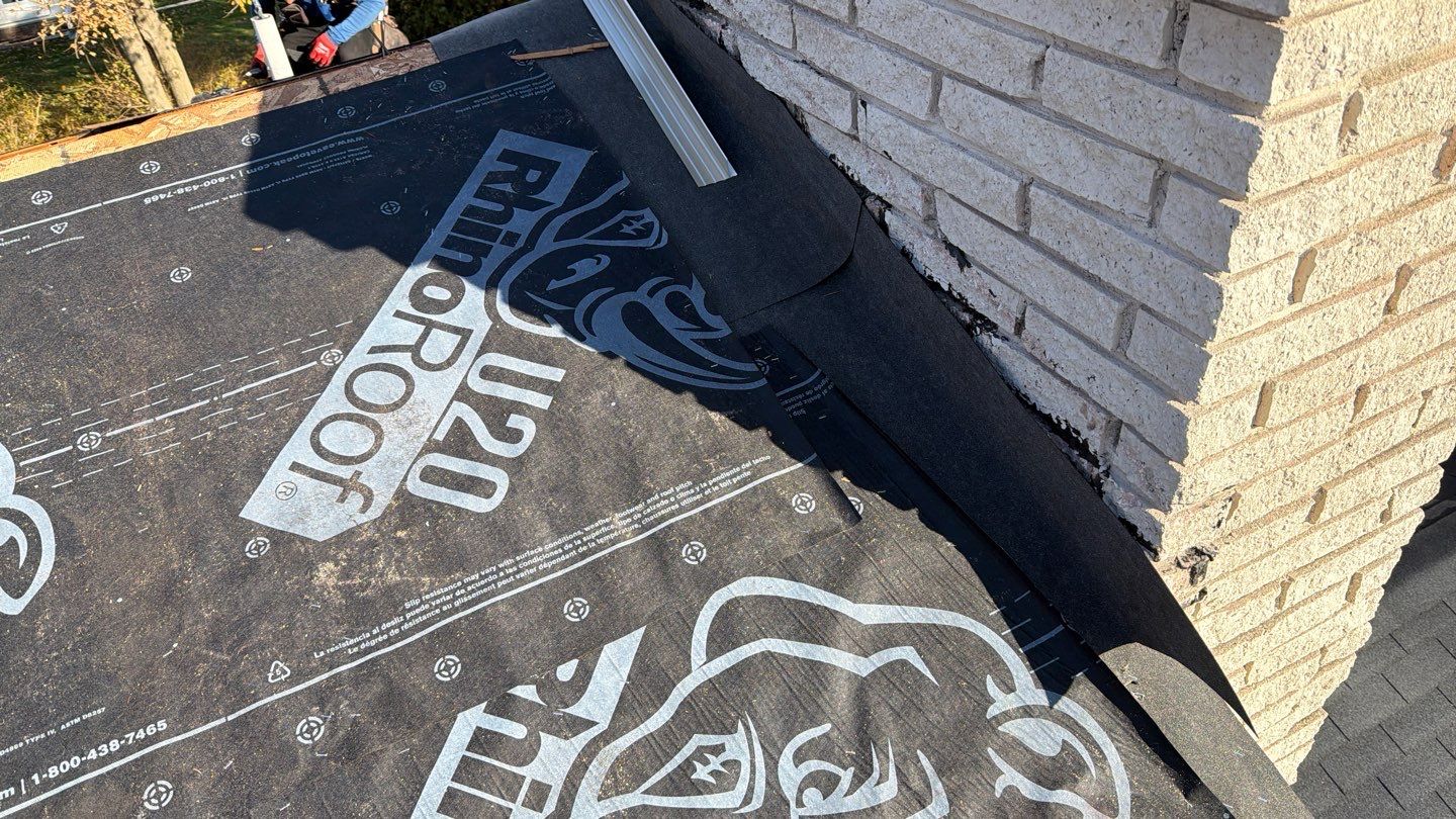 Roof Replacement using Owens Corning Onyx Black by 180 Contractors