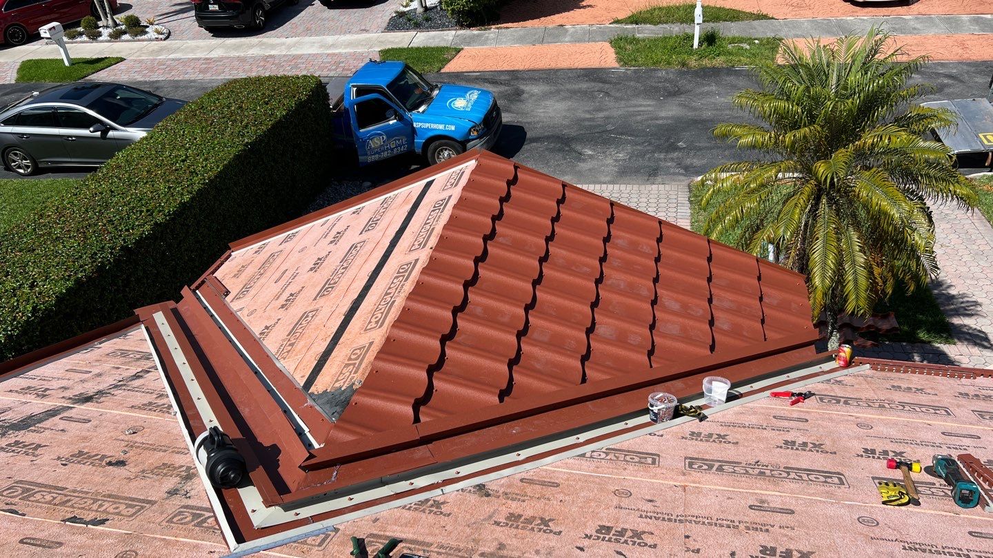 Metal Tile Roof using Worthouse by ASP SuperHome