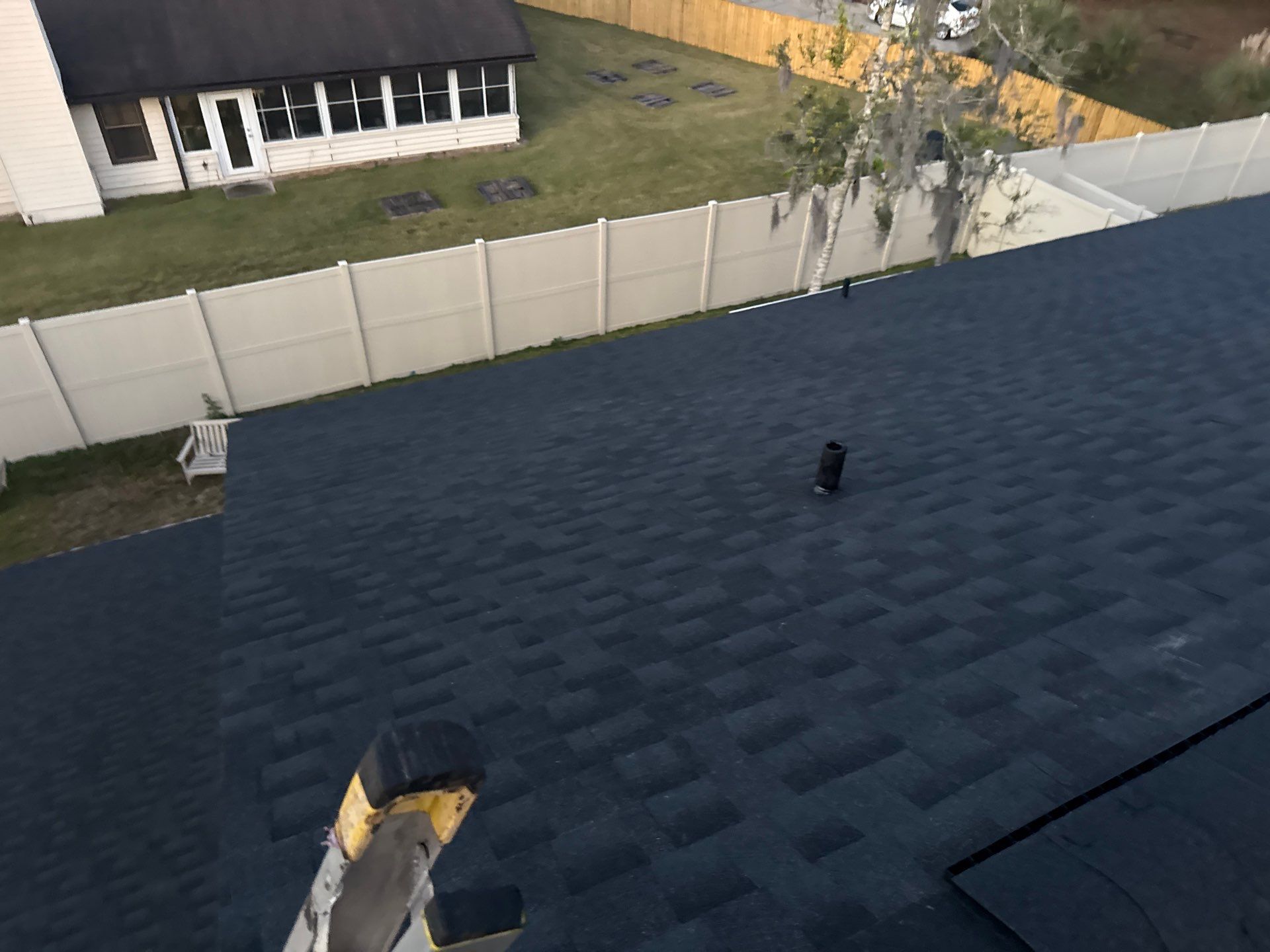 GAF Charcoal Architectural Shingle - Re-roof by Endless Summer Roofing Co.