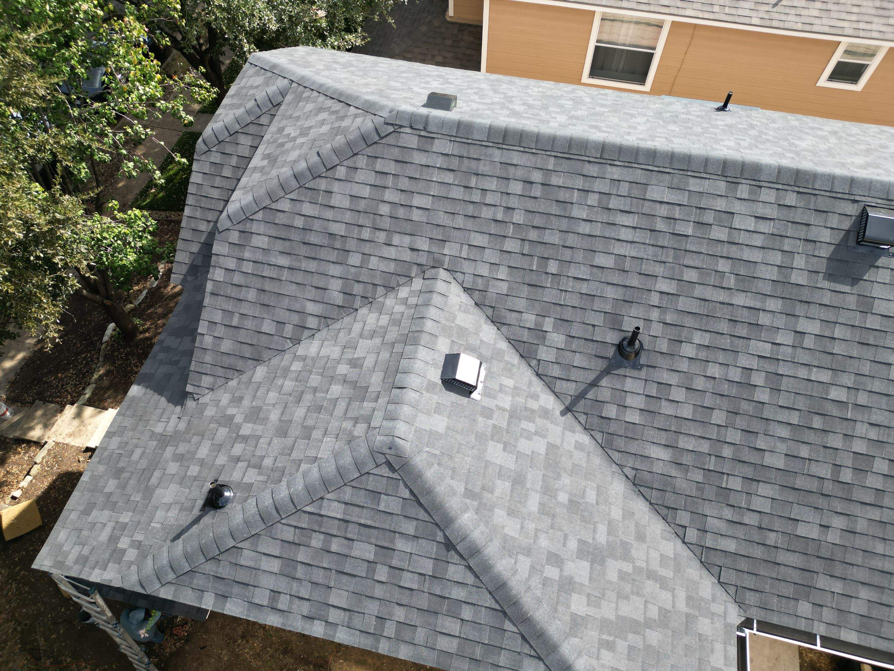 Onyx Black - TruDefinition Duration by RoofsOnly.com