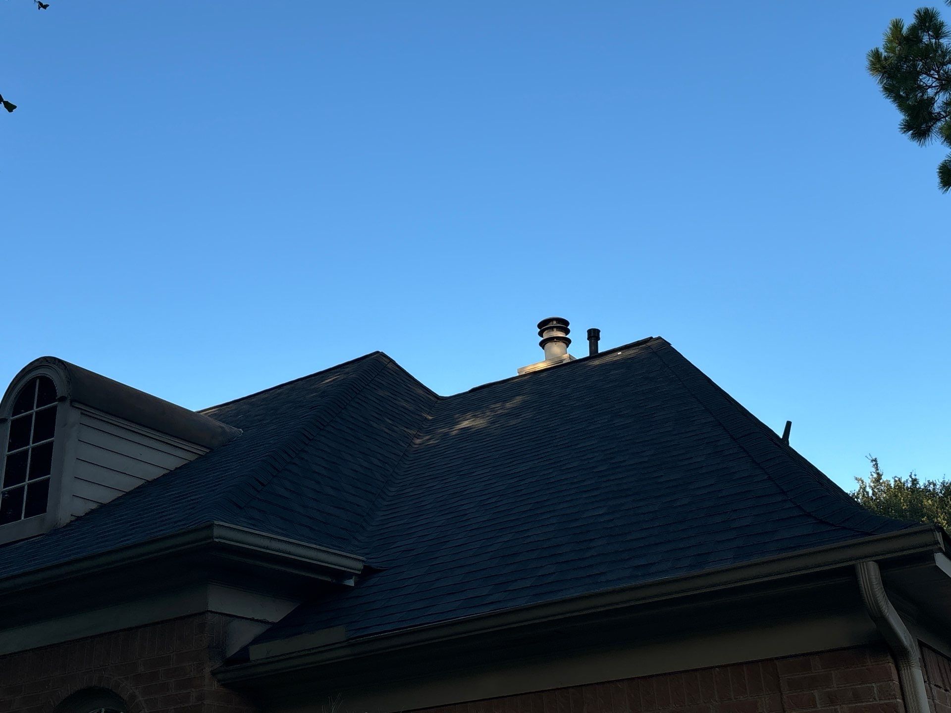 Residential Roofing Installation using Owen's Corning Duration (Lifetime) Shingles by Roof Repair Company